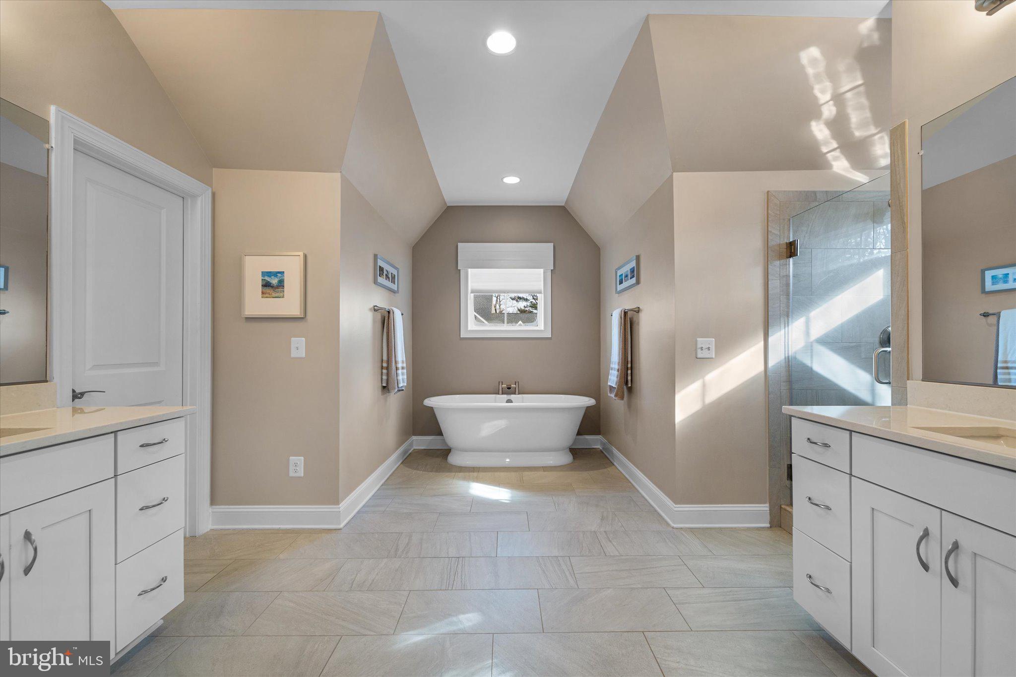 RESERVE AT OAKVIEW - Residential