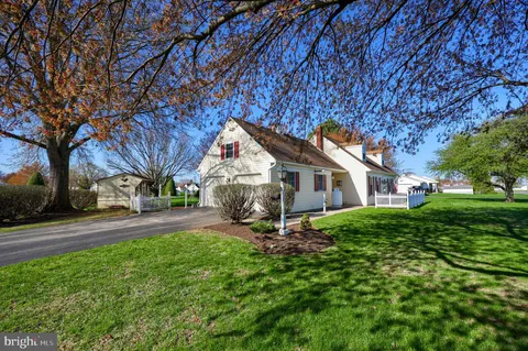 2 Kings Court, Gordonville, PA MLS: PALA2068196