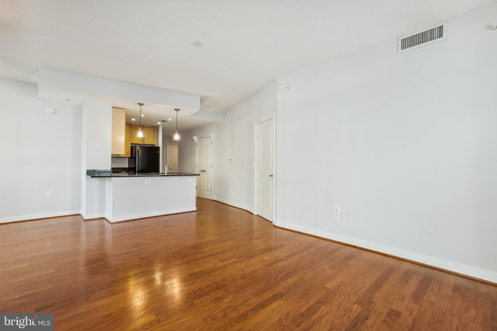 HAWTHORN - Residential Lease