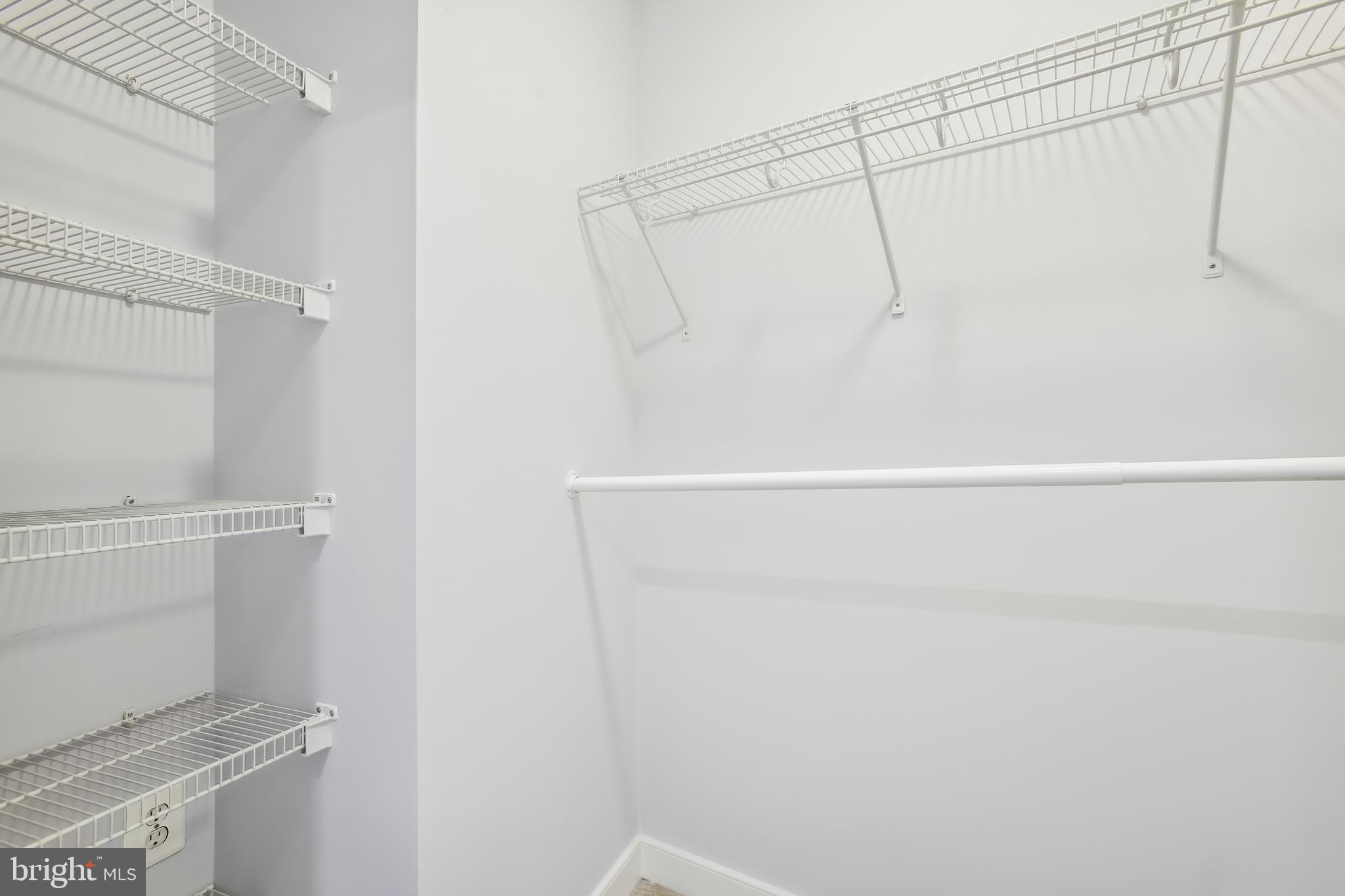 HAWTHORN - Residential Lease