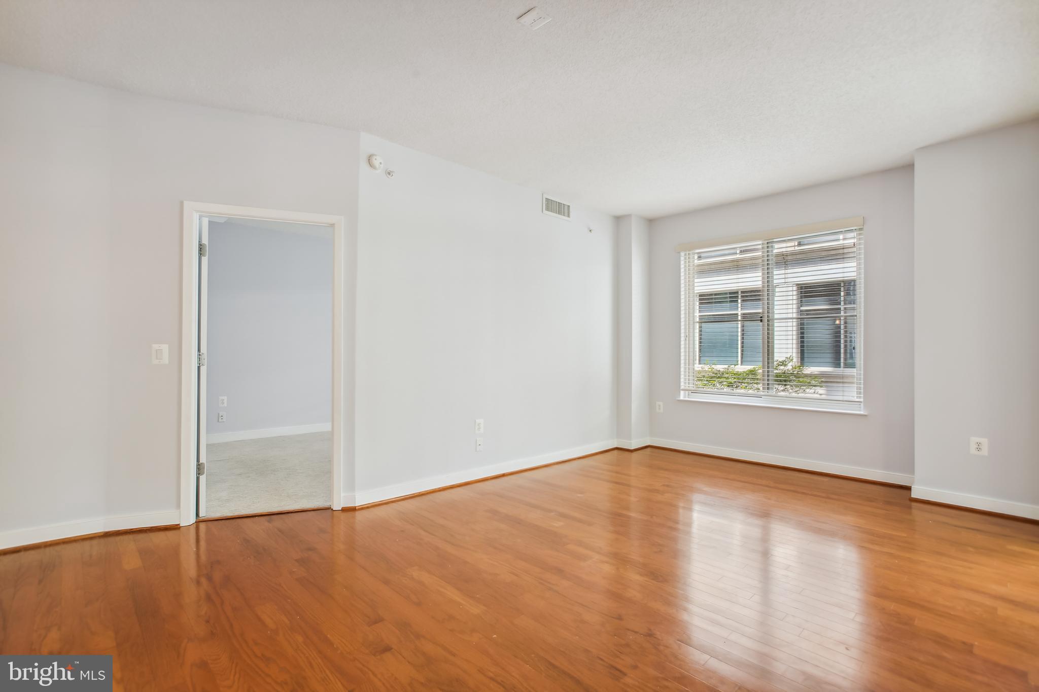 HAWTHORN - Residential Lease