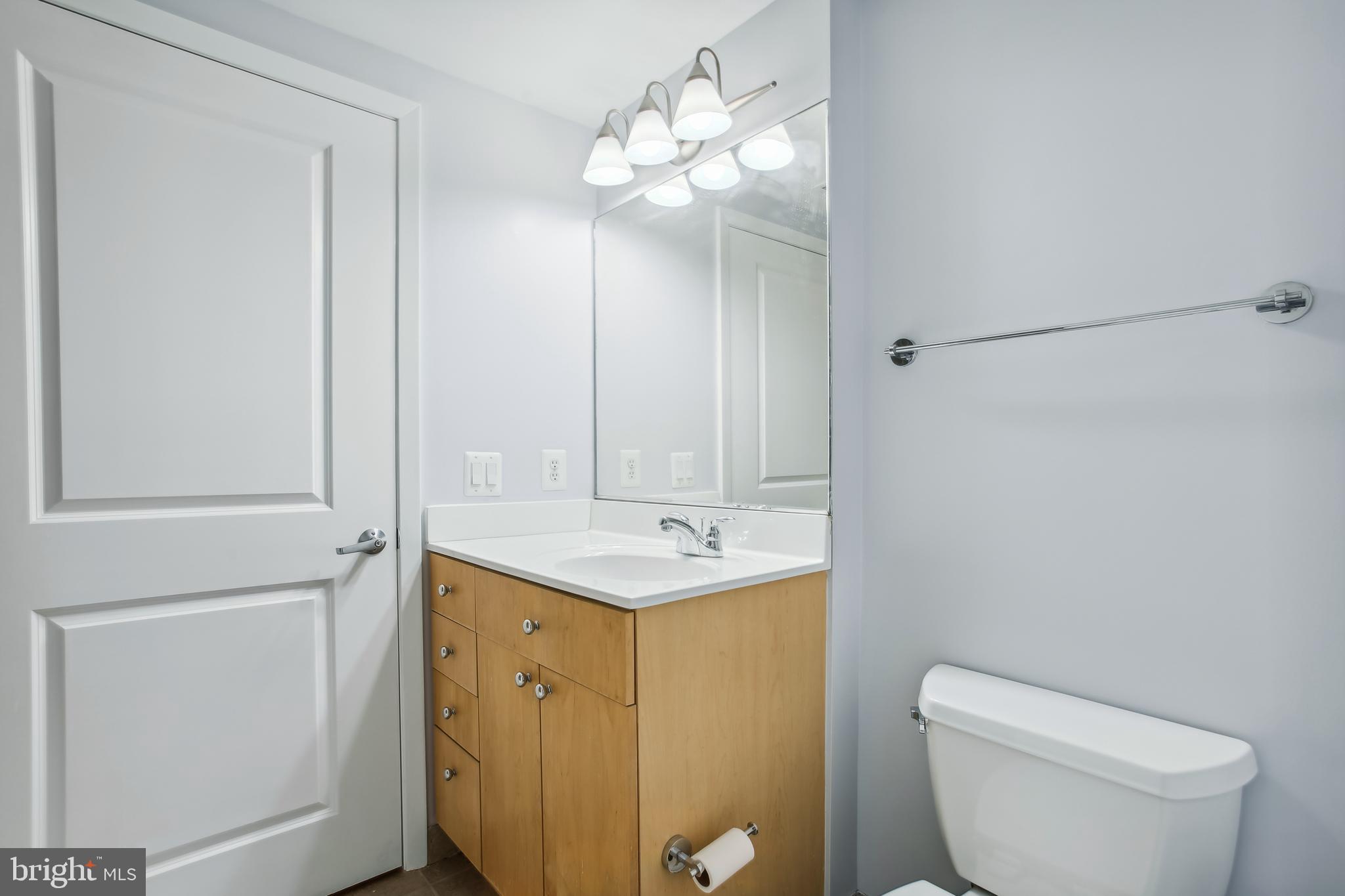 HAWTHORN - Residential Lease