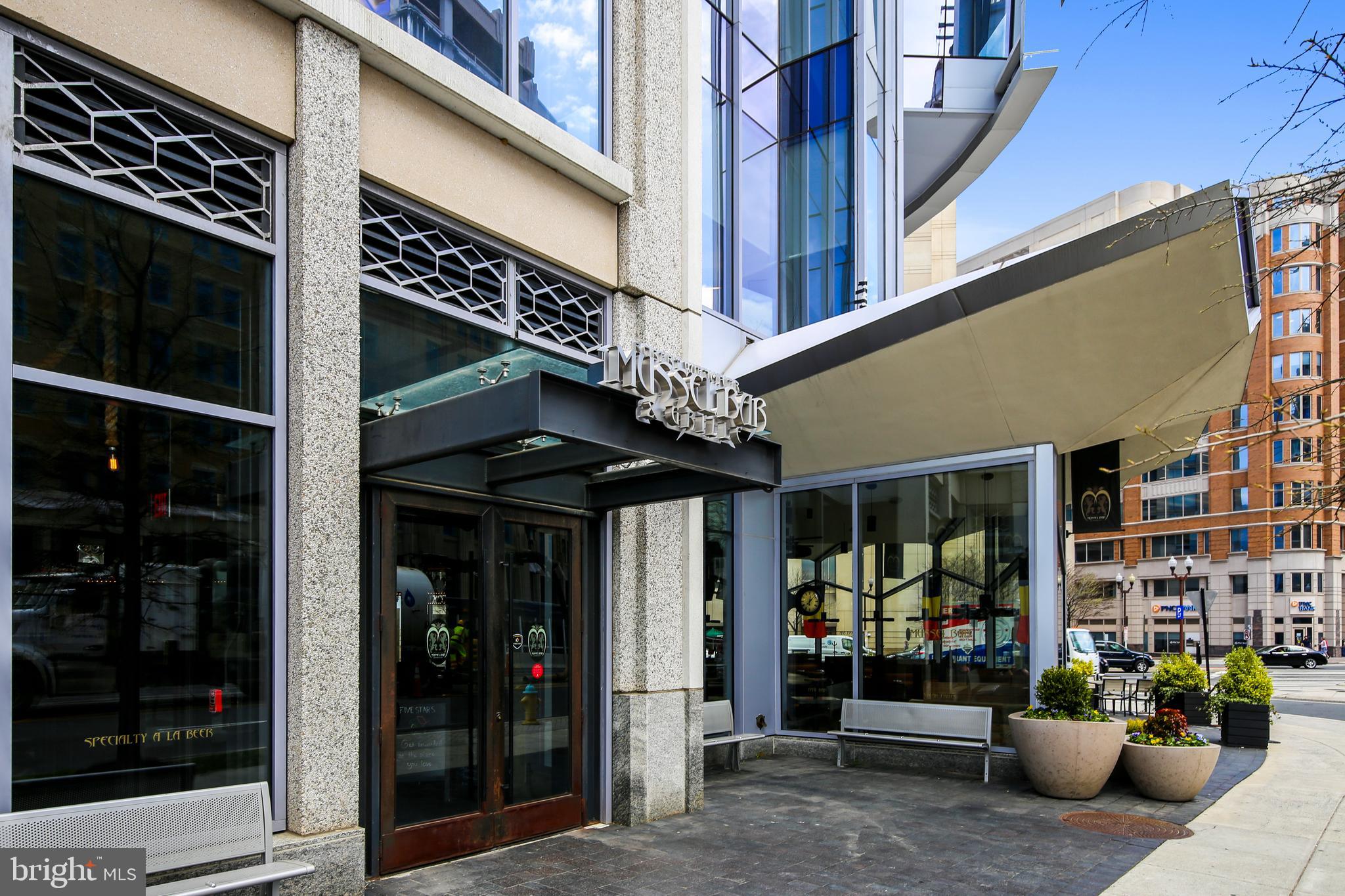 HAWTHORN - Residential Lease