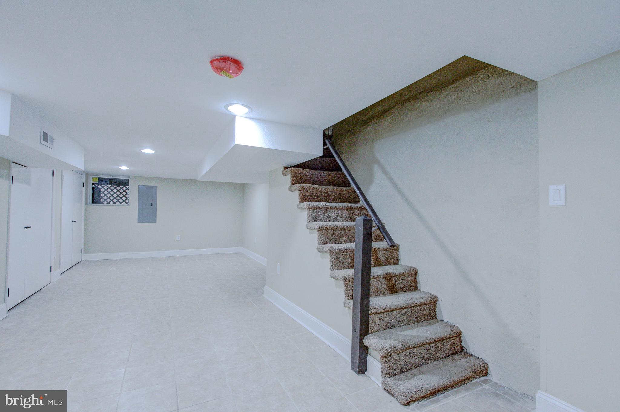 OLNEY - Residential