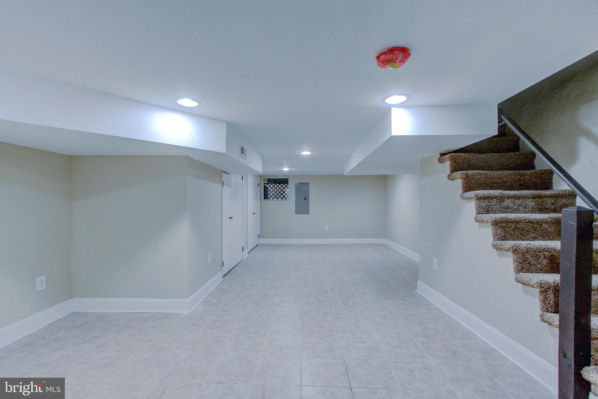 OLNEY - Residential