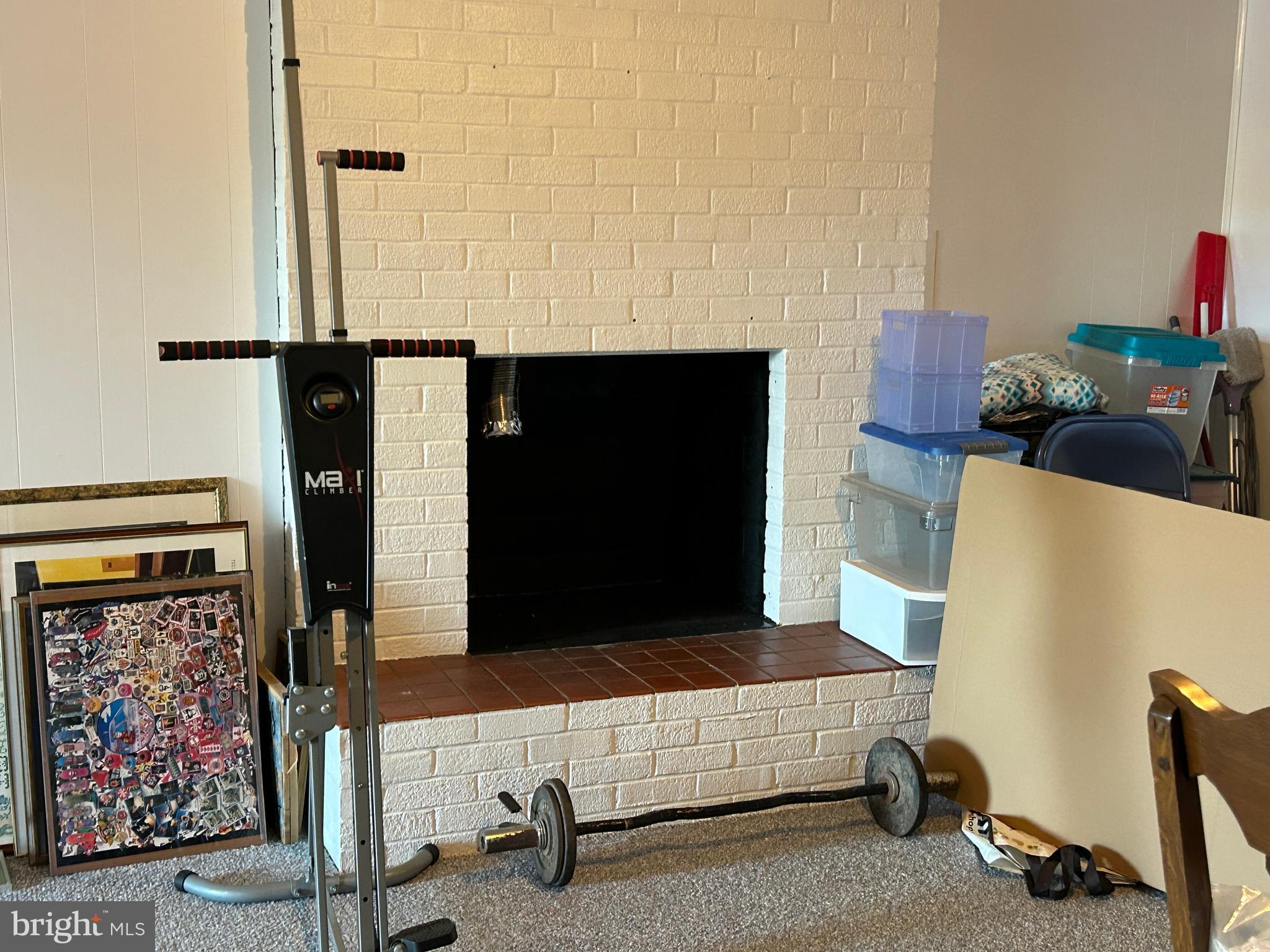 FAIRVIEW HEIGHTS - Residential