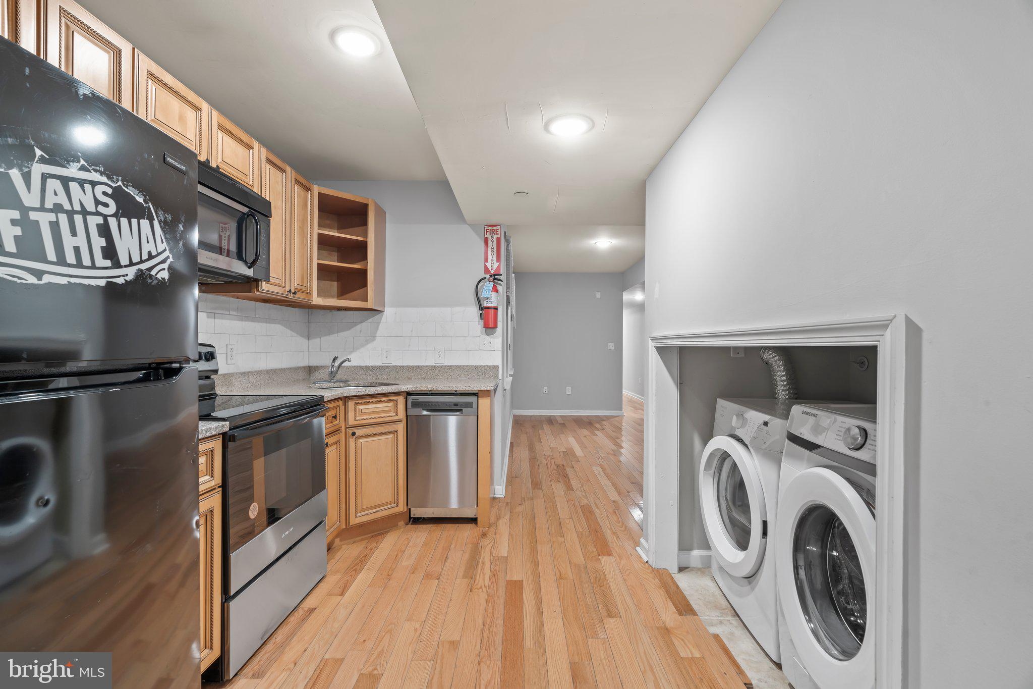 Available NOW!
A beautiful 3 bed/2 bath apartment 7 min away from the main campus of Temple University!
Welcome to our newly renovated apartment in the prime location of Temple University student living! This spacious 3-bedroom, 2-bathroom unit is perfect for those seeking convenience and comfort. Located just a 5-minute walk from SEPTA and the main campus of Temple University, this apartment offers unparalleled accessibility for Temple students. Step inside and experience the modern upgrades that make this apartment truly special. With central AC and heat, you can enjoy a comfortable living environment all year round. The fully equipped kitchen features a dishwasher, making meal prep and clean-up a breeze. Plus, you'll have the convenience of a private washer and dryer right in your unit. Whether you're a student or a professional, this apartment provides the perfect balance of location and amenities.
Applicants must show a combined gross verifiable monthly income of at least three times the rent, a preferred credit score of 650 or higher (lower scores aren’t automatic disqualifiers), no open collections, and at least one year of positive rental and employment history. No eviction judgments within the past four years.
Each application is reviewed individually, and strong income, references, or a qualified co‑signer may offset weaker areas, though approval isn’t guaranteed. Bank statements may be requested. Pets are ok with a non-refundable pet deposit - $250/cat & $350/dog (under 50 pounds). No pet rent.
First month’s rent, last month’s rent, and a security deposit are due at move‑in. Tenants cover all utilities, including a $15‑per‑person month water fee. RE/MAX Plus complies with all fair housing laws.