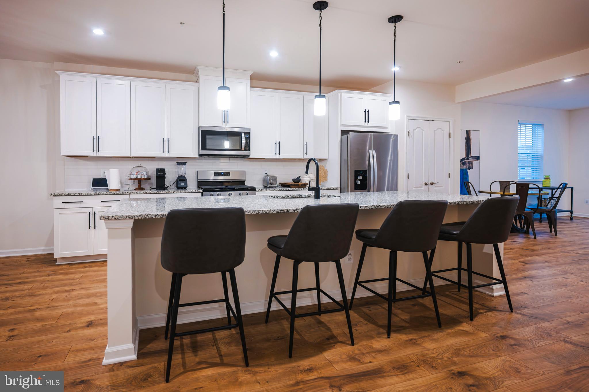9316 SENEY LN 558