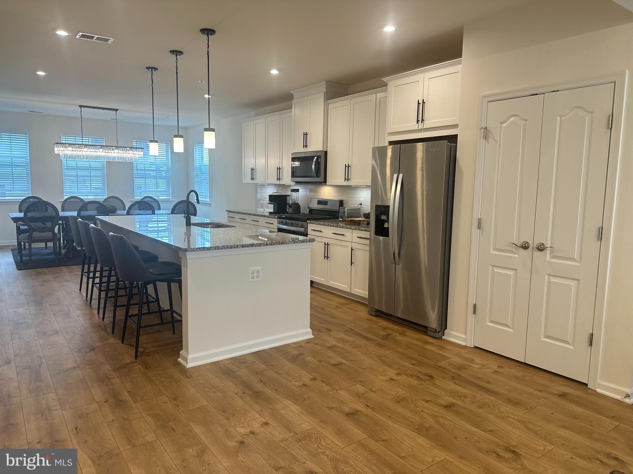 9316 SENEY LN 558