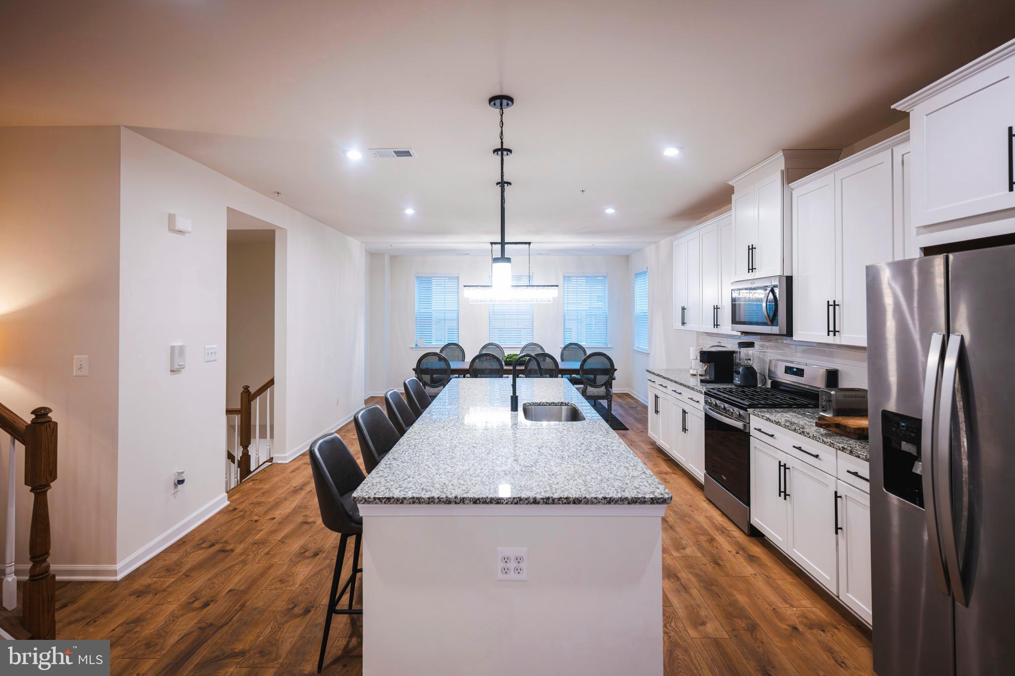 9316 SENEY LN 558