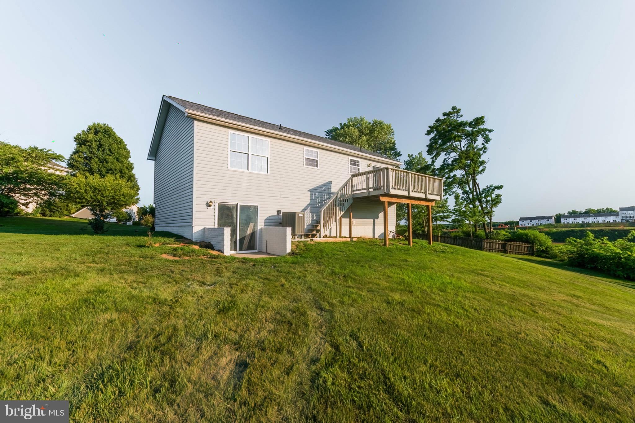 BRIAR RUN - Residential