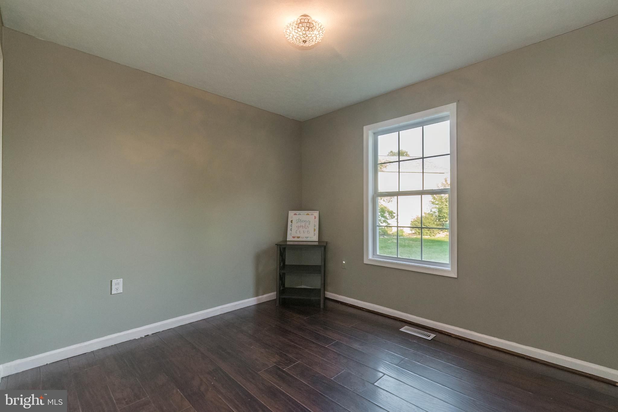 BRIAR RUN - Residential