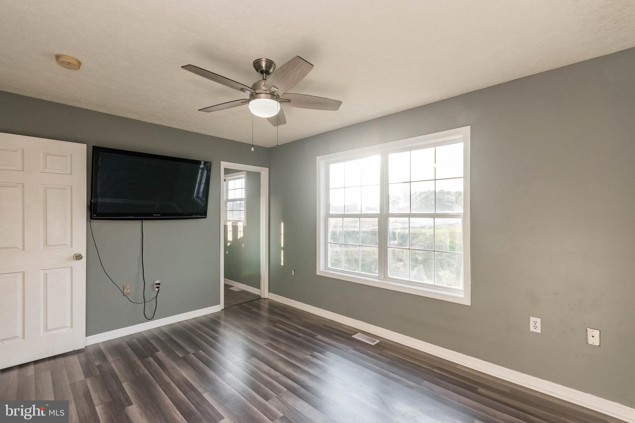 BRIAR RUN - Residential