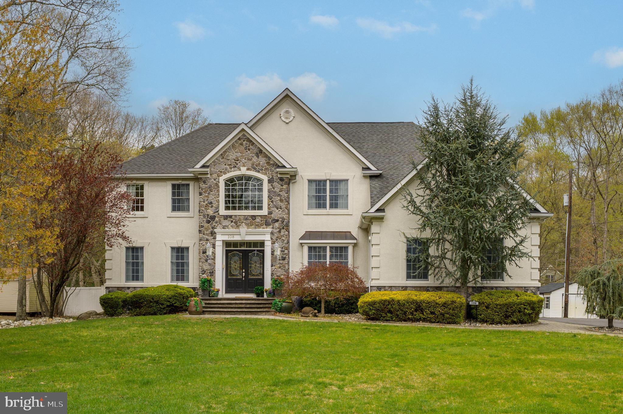 108 CHRISTOPHERS MILL
