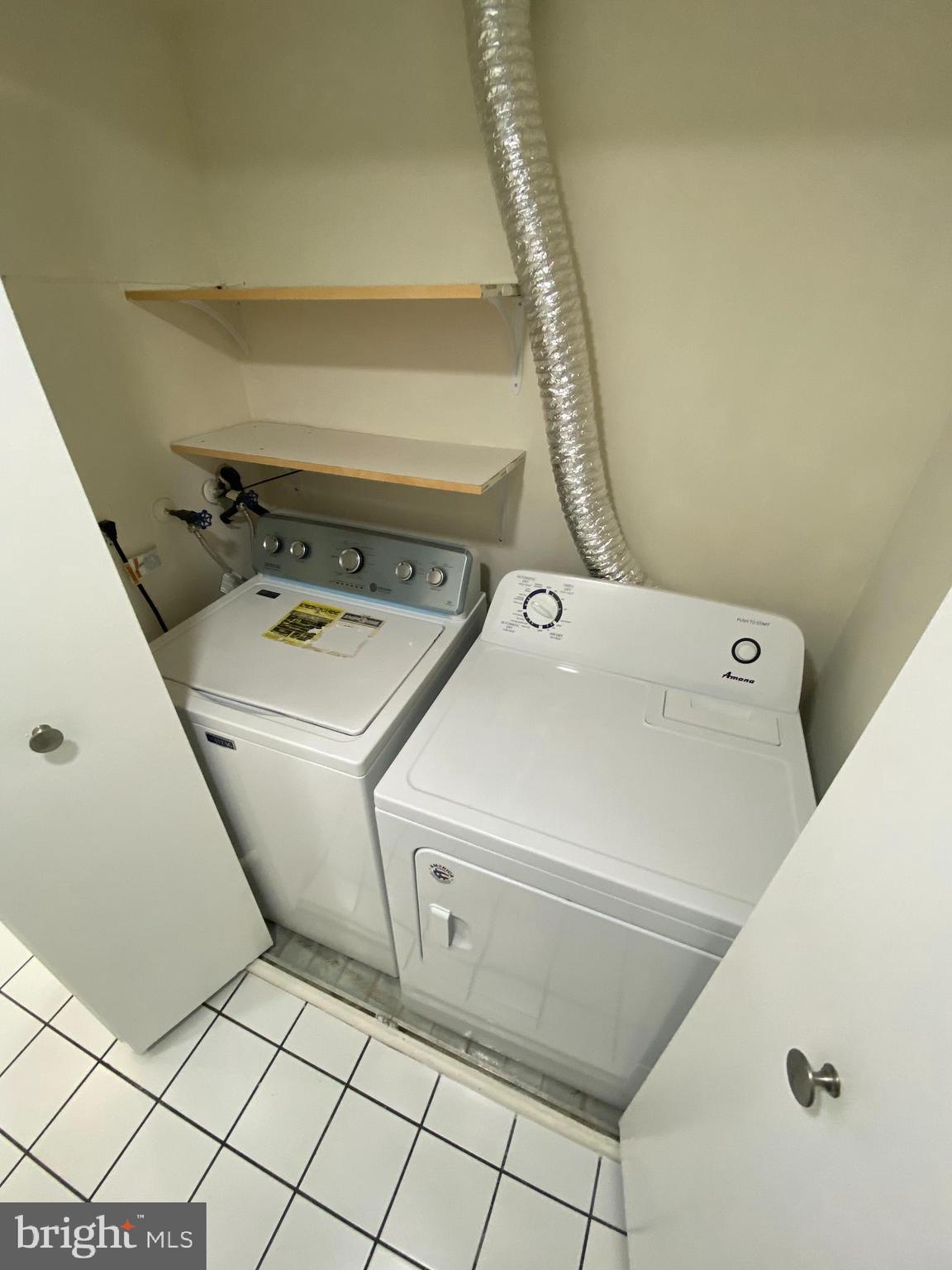 GERMANTOWN PARK - Residential Lease