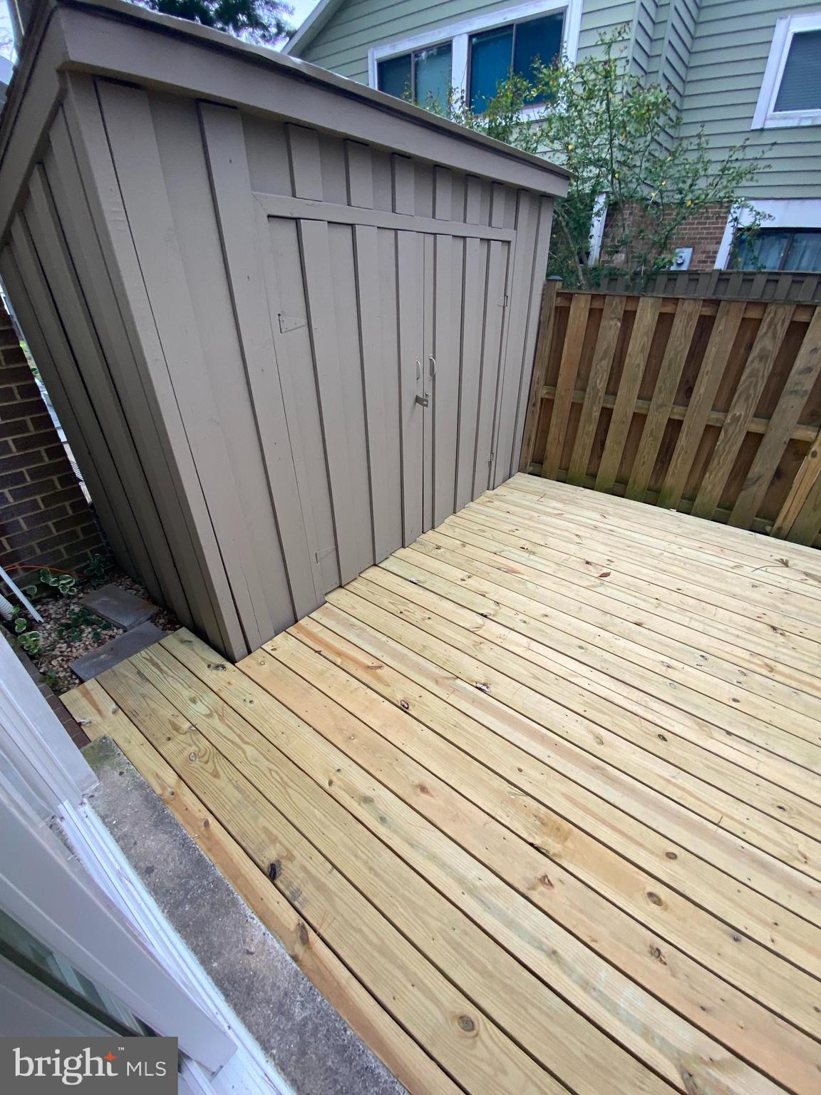 GERMANTOWN PARK - Residential Lease