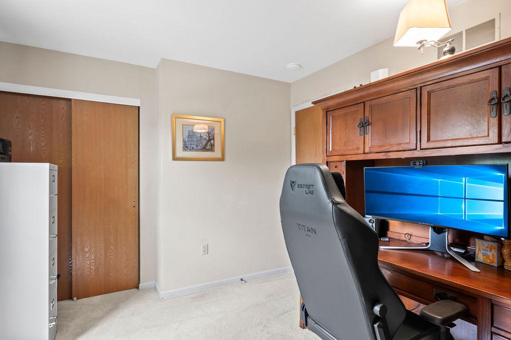 GRINGS HILL ESTATE - Residential