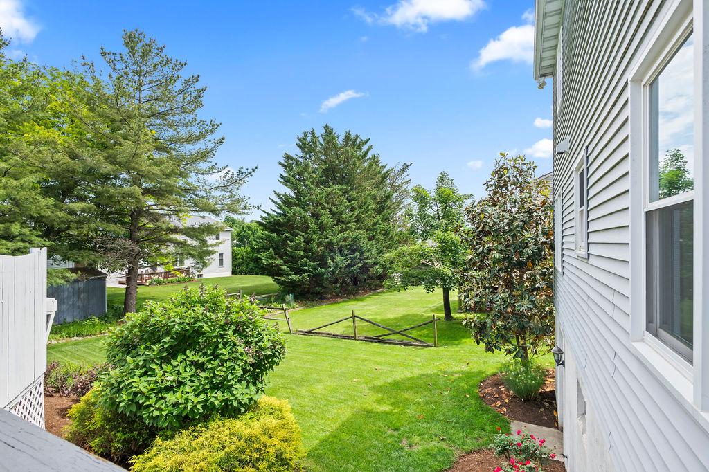 GRINGS HILL ESTATE - Residential