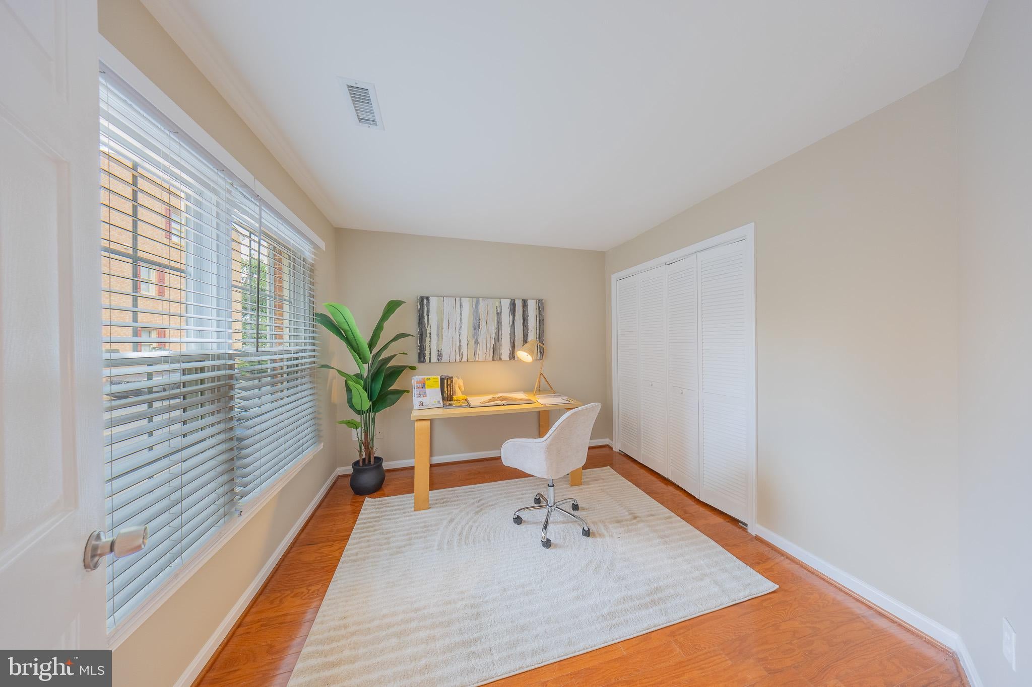 1804 9TH STREET B S