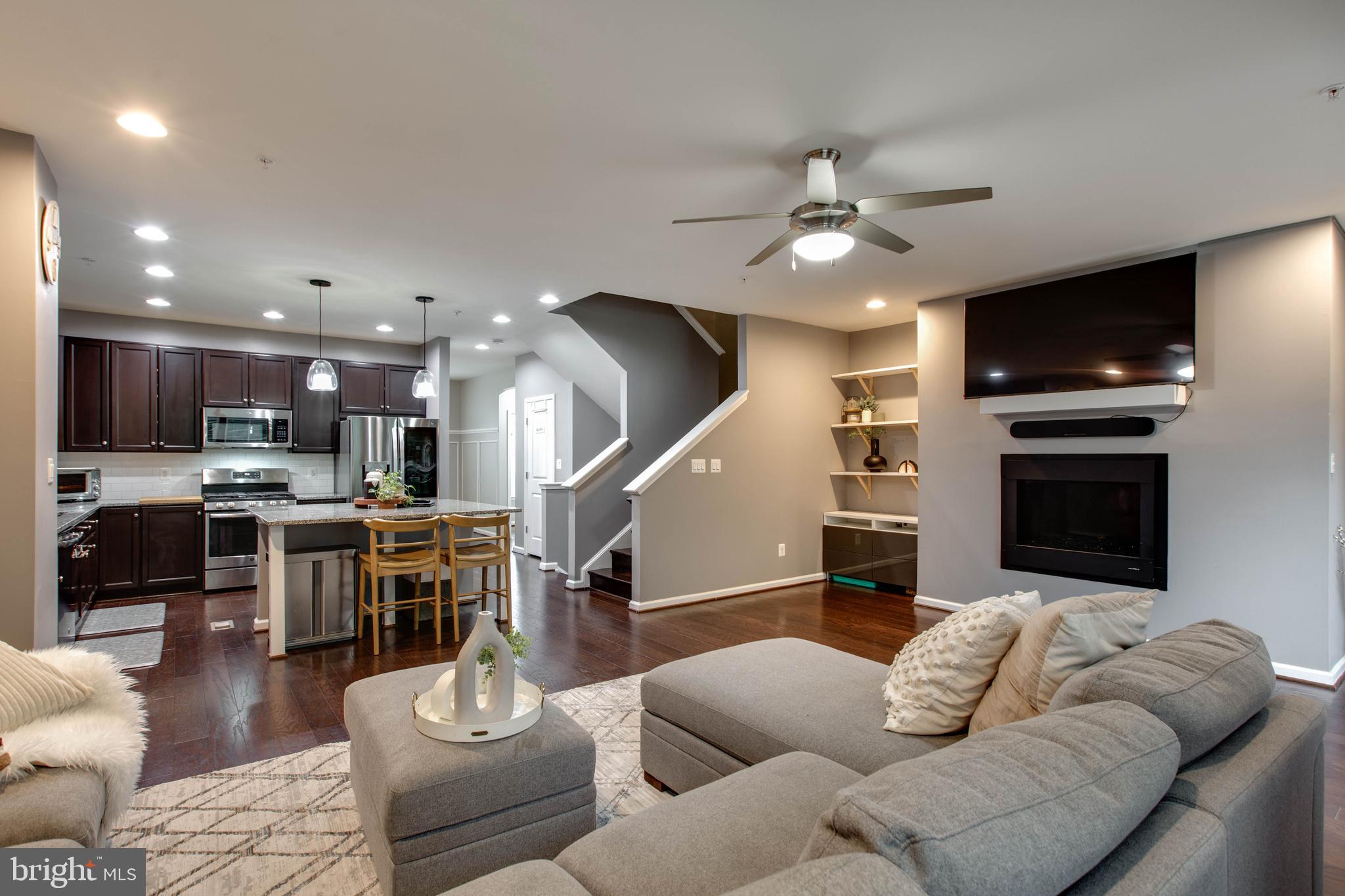 TALLYN RIDGE AT PINECLIFF PARK - Residential