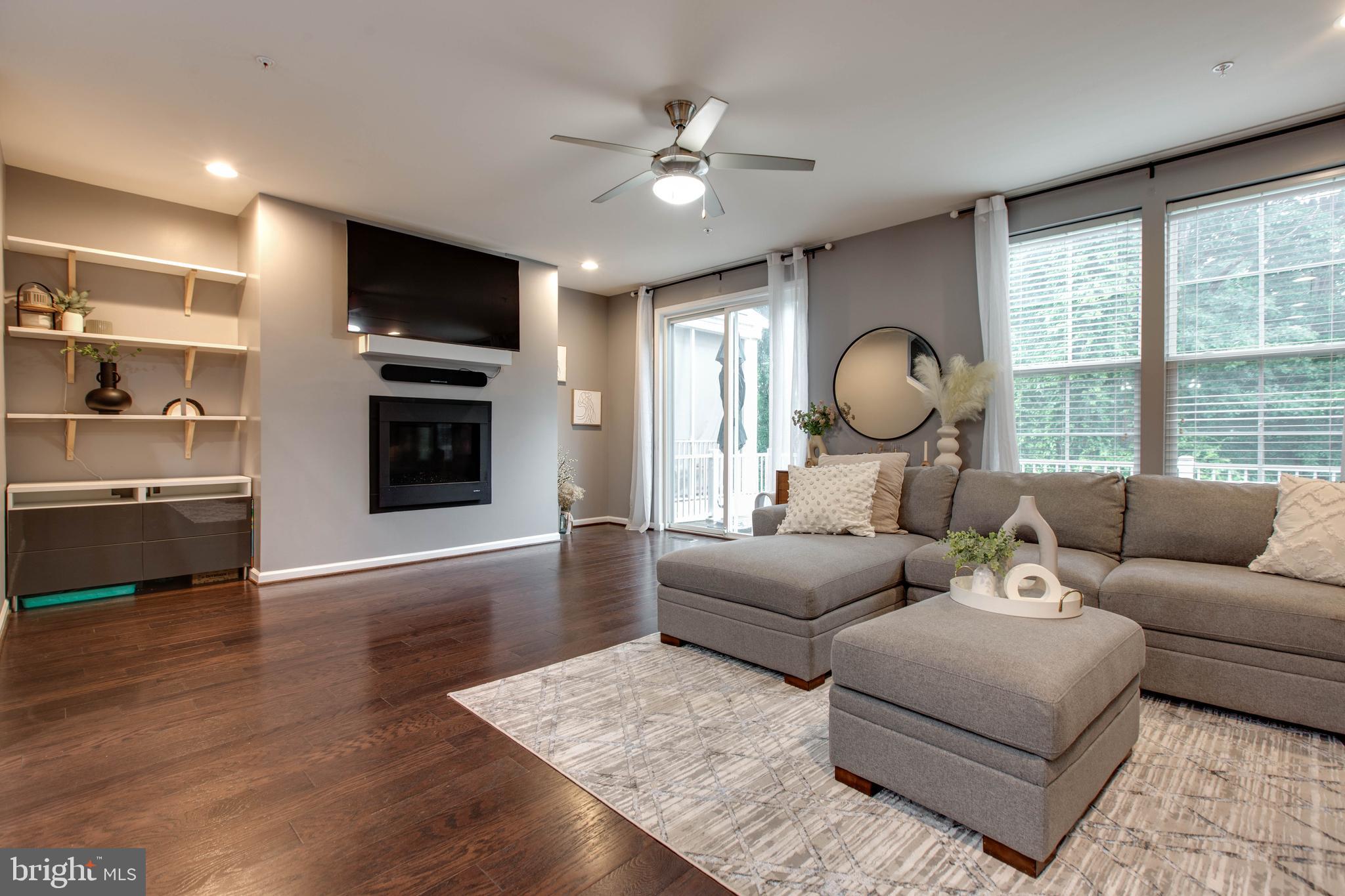 TALLYN RIDGE AT PINECLIFF PARK - Residential
