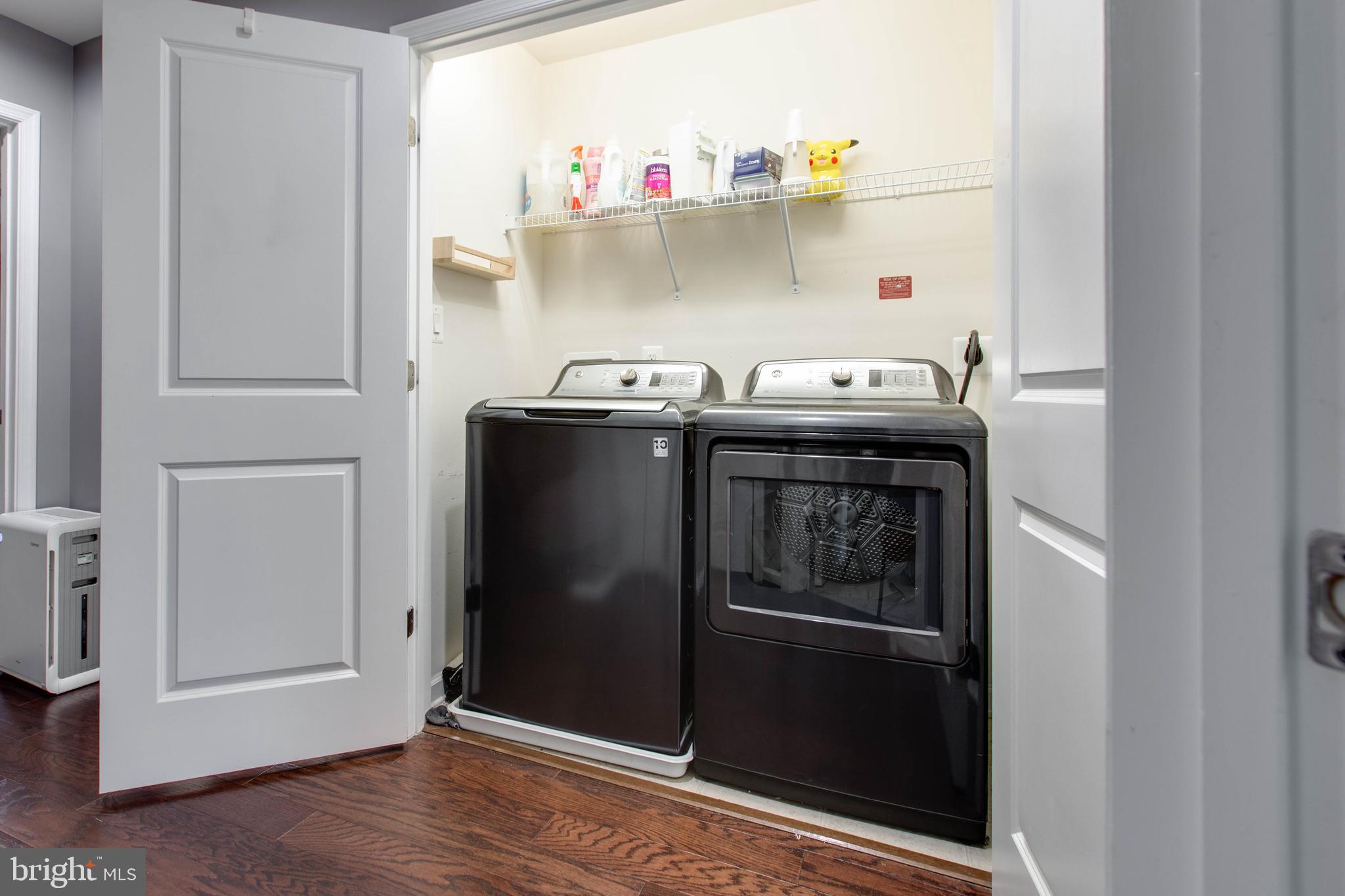 TALLYN RIDGE AT PINECLIFF PARK - Residential