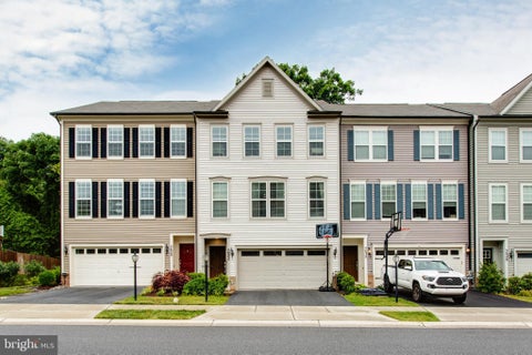 Townhouse For Sale - 5622 Scott Ridge Place<br/> Frederick County, FREDERICK, MD 21704