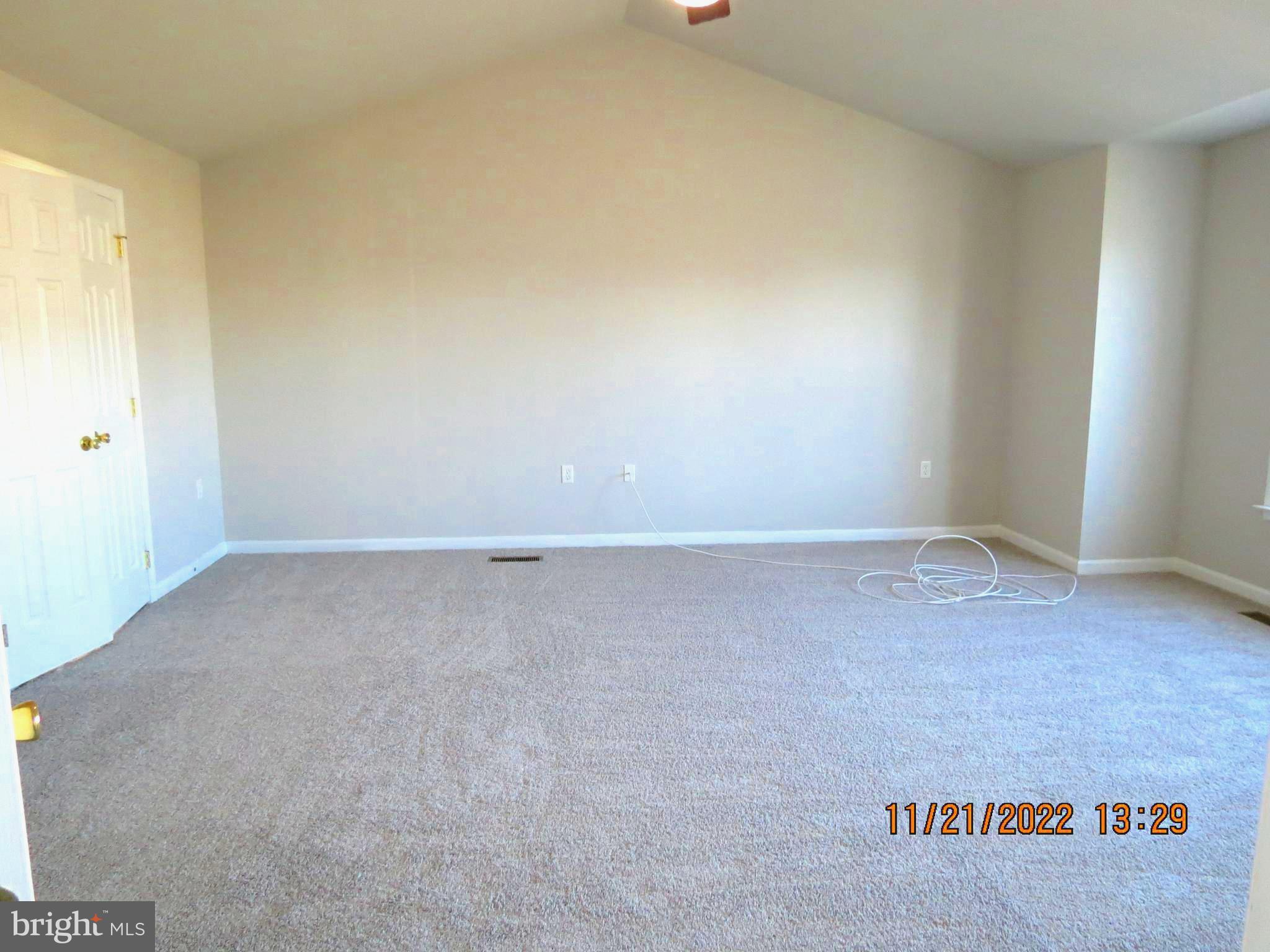 MCCAULEY CROSSING - Residential