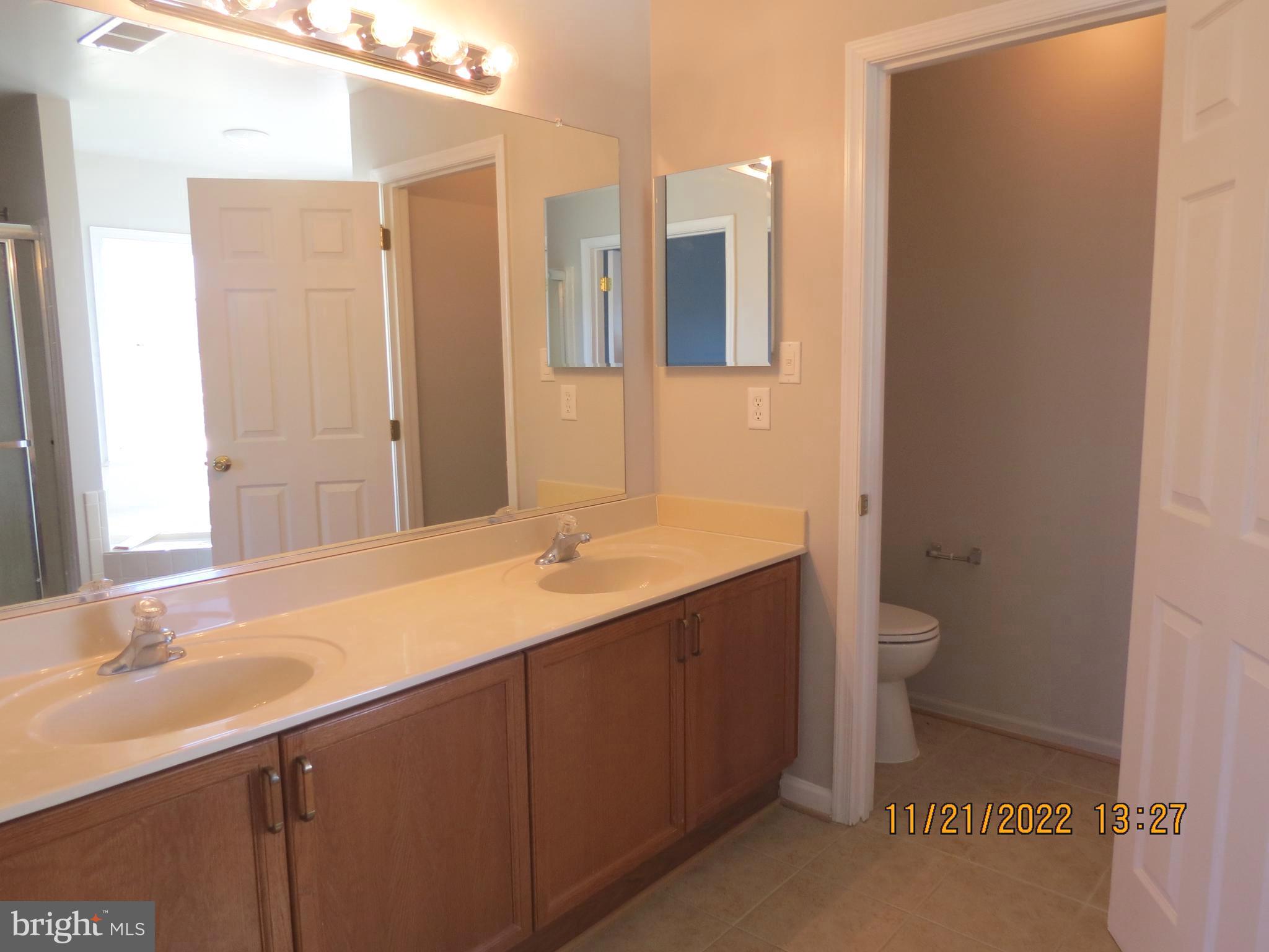 MCCAULEY CROSSING - Residential