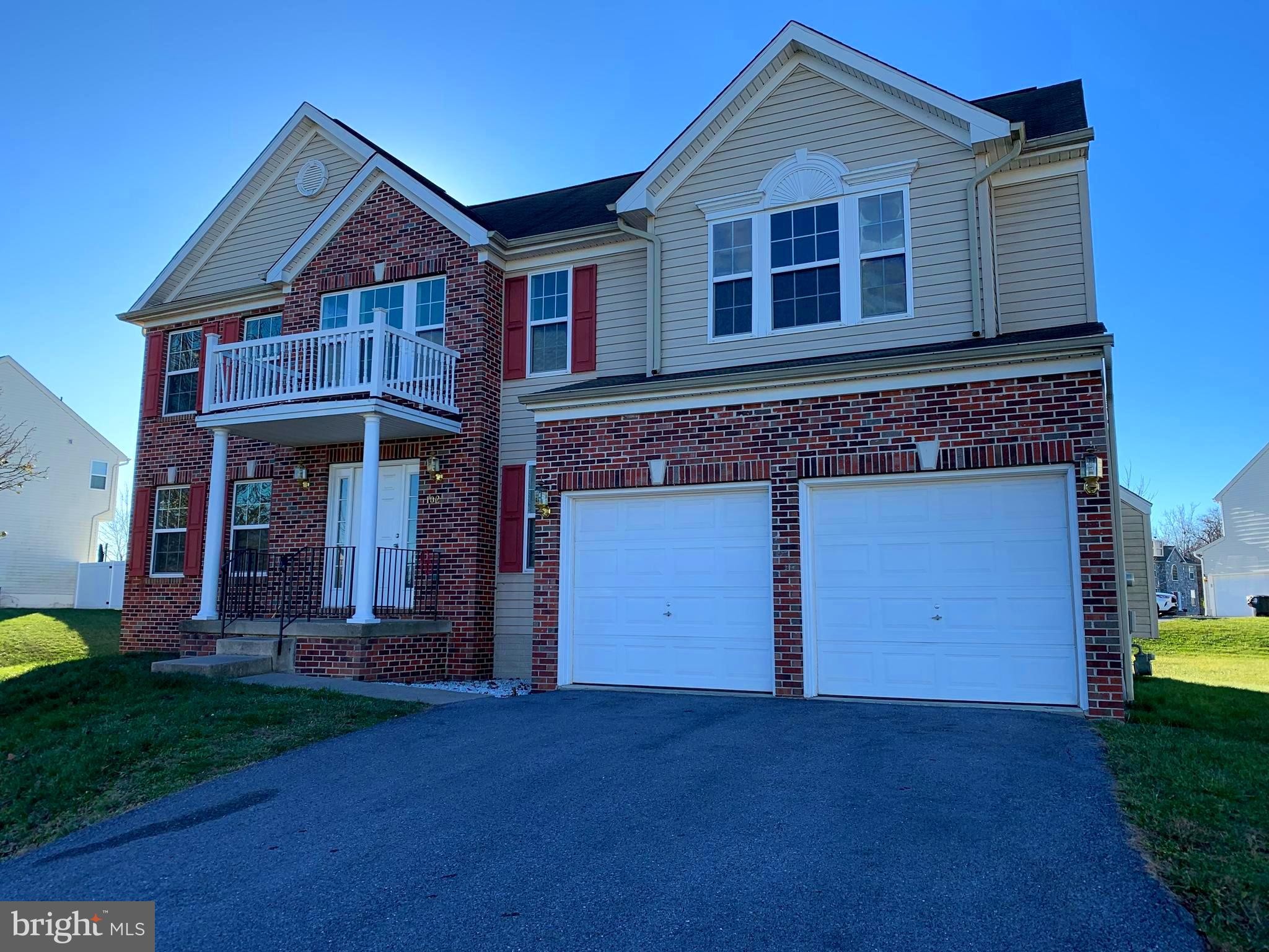 MCCAULEY CROSSING - Residential