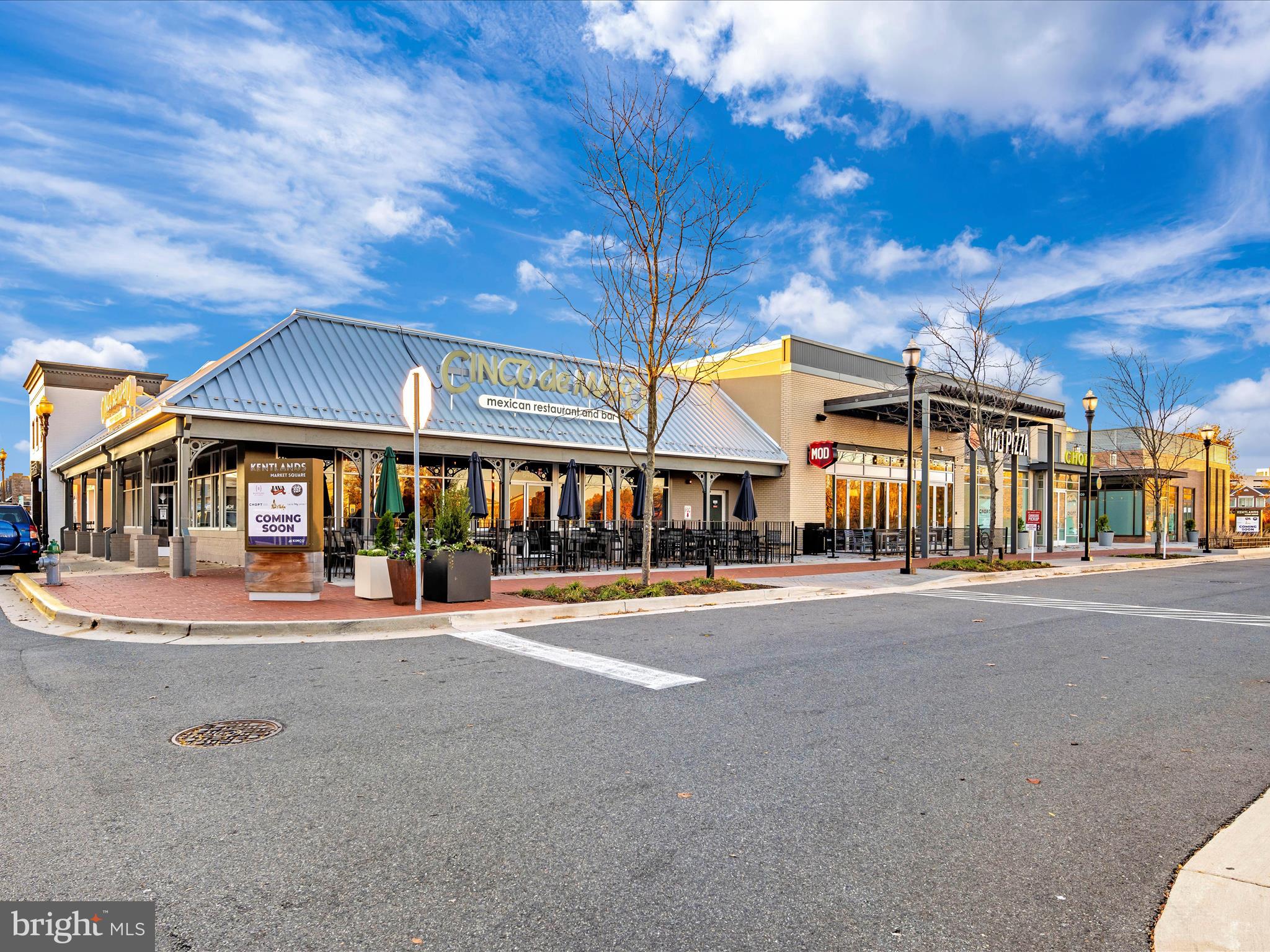 LAKELANDS - Residential