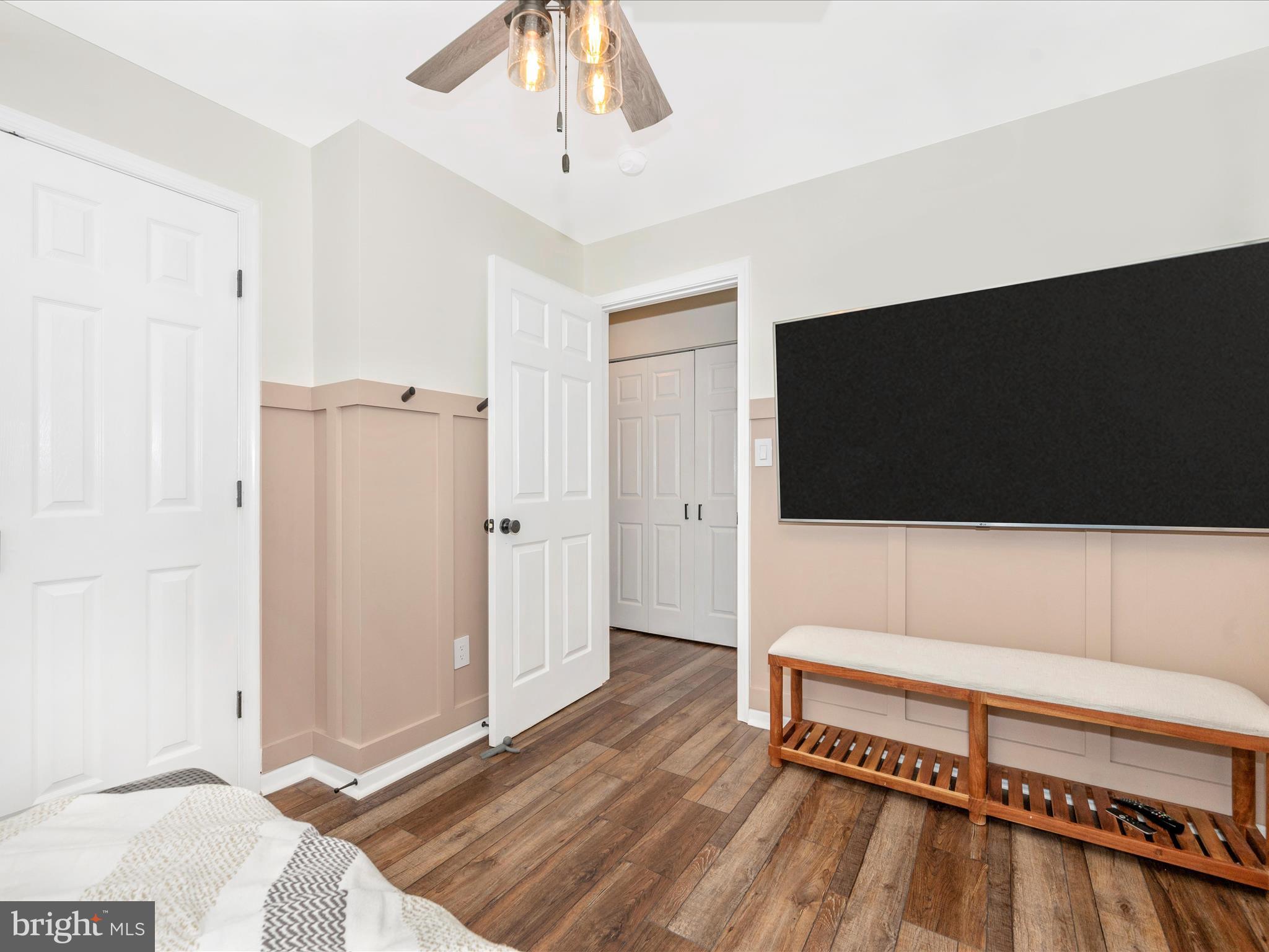 LAKELANDS - Residential