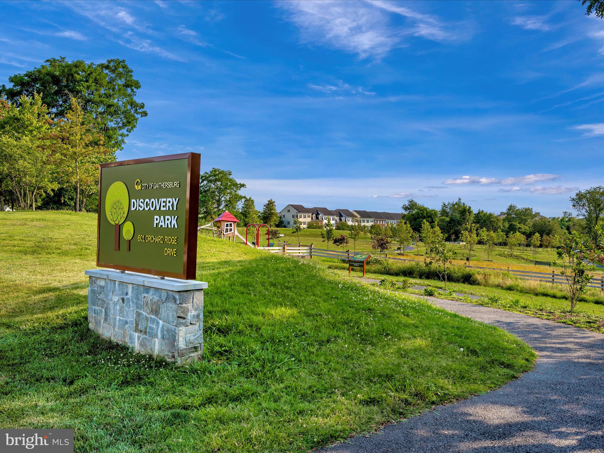 LAKELANDS - Residential