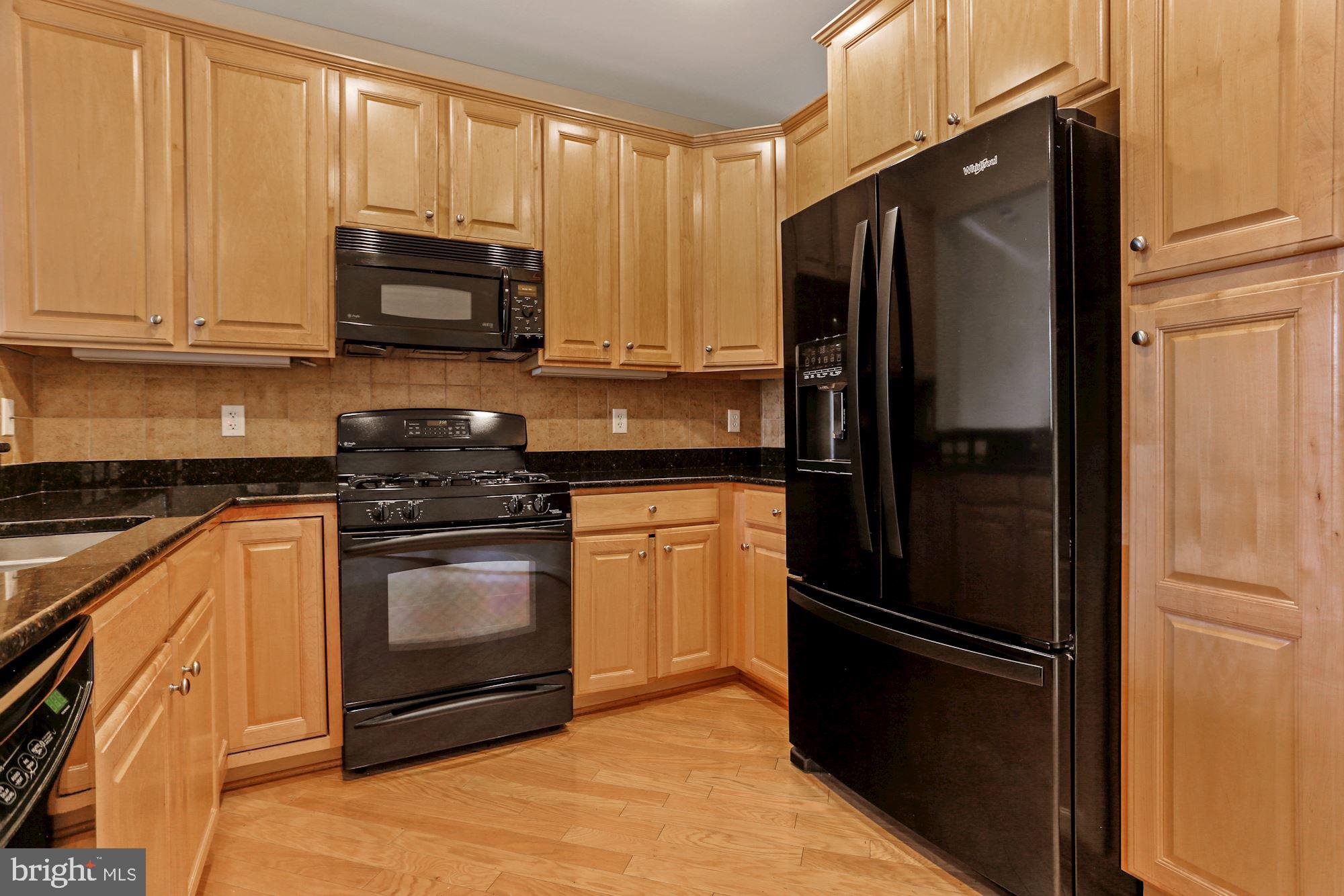 CAMERON STATION - Residential Lease