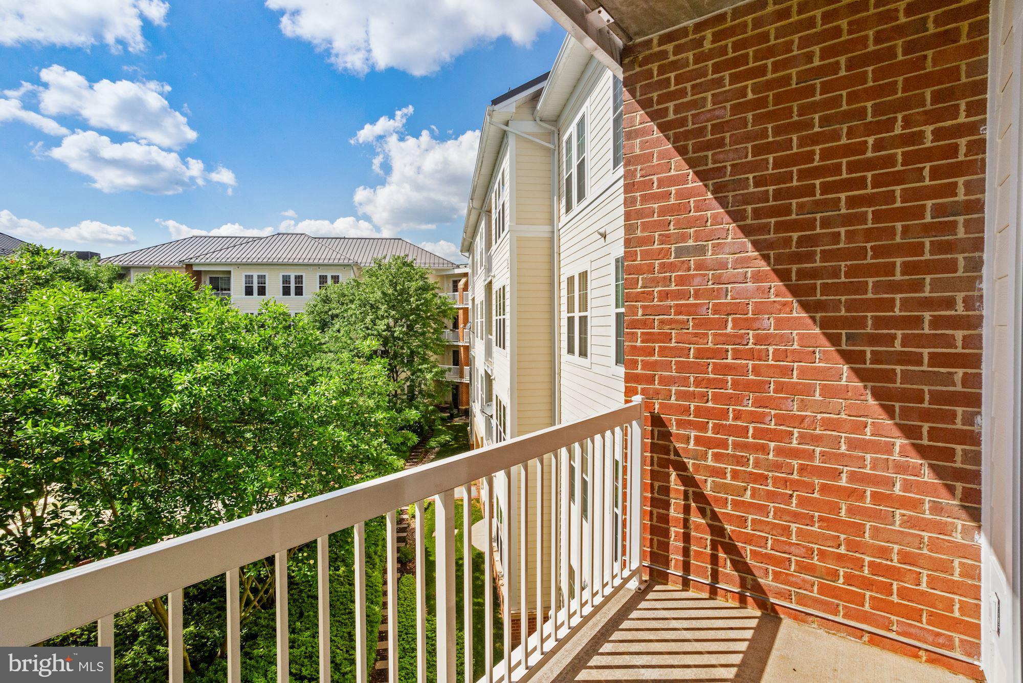 CAMERON STATION - Residential Lease