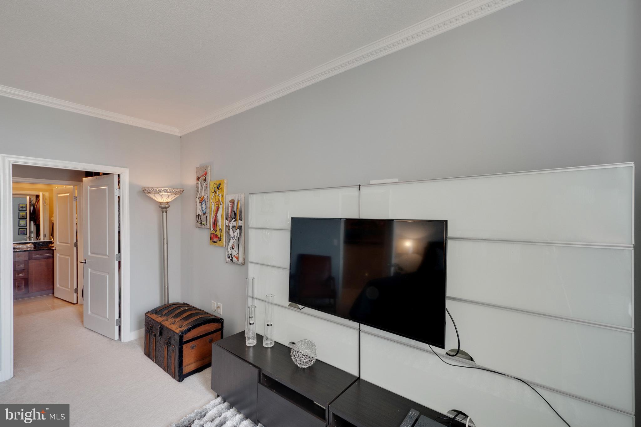 ONE NATIONAL HARBOR CONDOMINIUM - Residential Lease