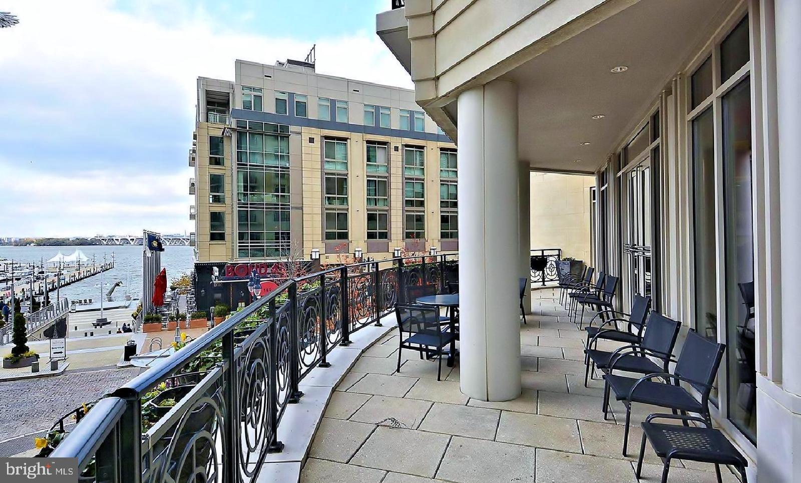 ONE NATIONAL HARBOR CONDOMINIUM - Residential Lease