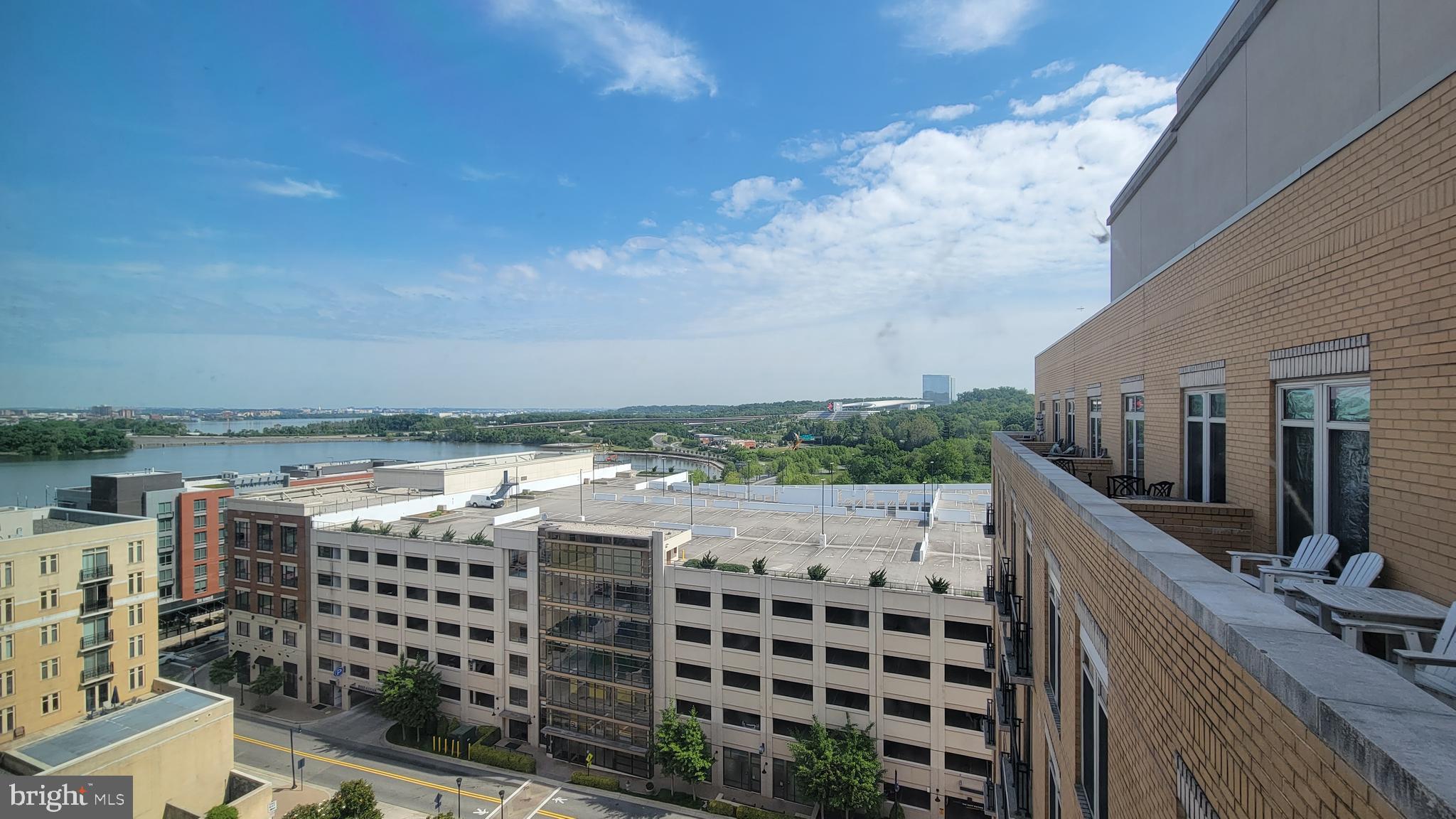 ONE NATIONAL HARBOR CONDOMINIUM - Residential Lease
