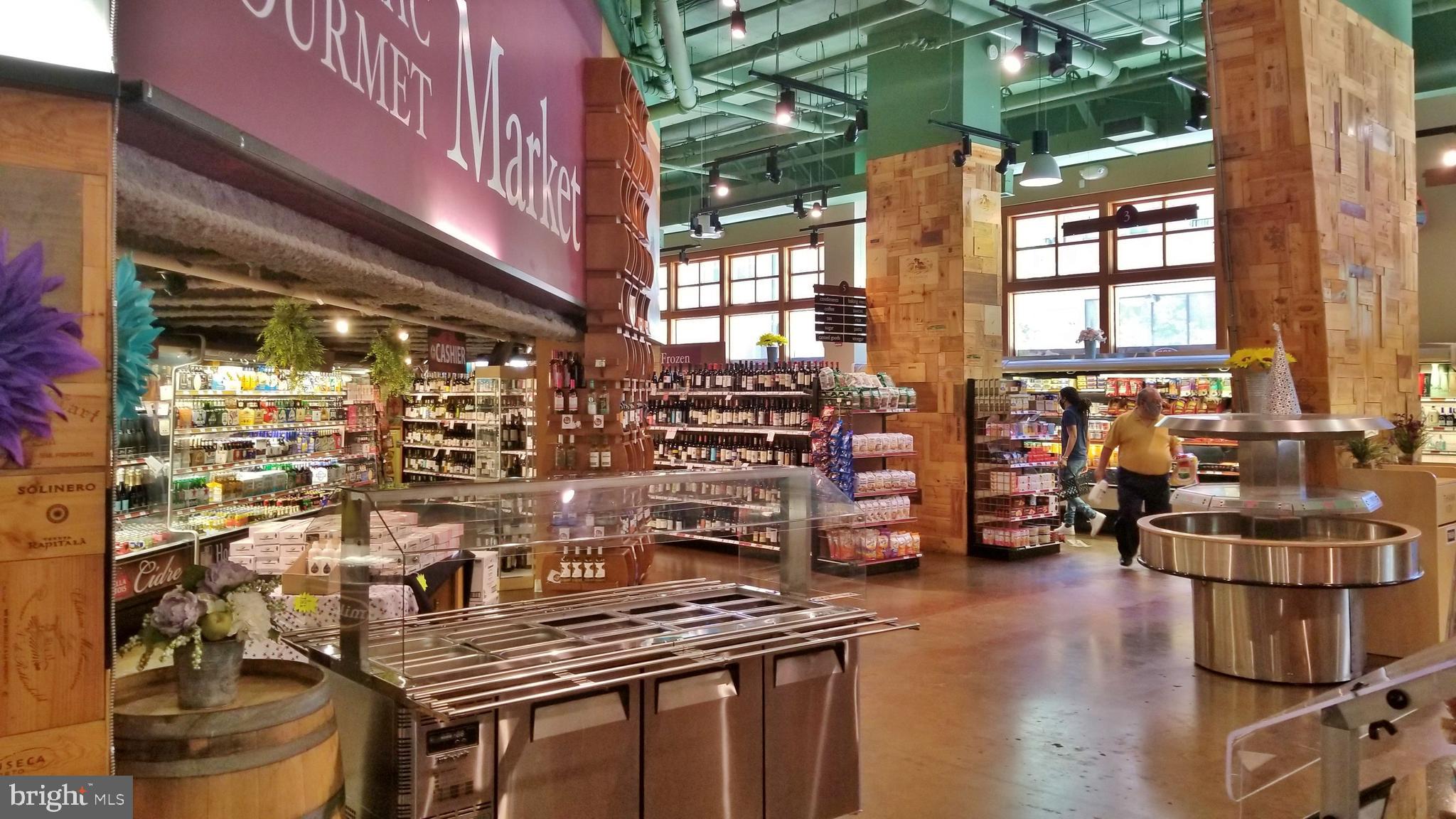 ONE NATIONAL HARBOR CONDOMINIUM - Residential Lease