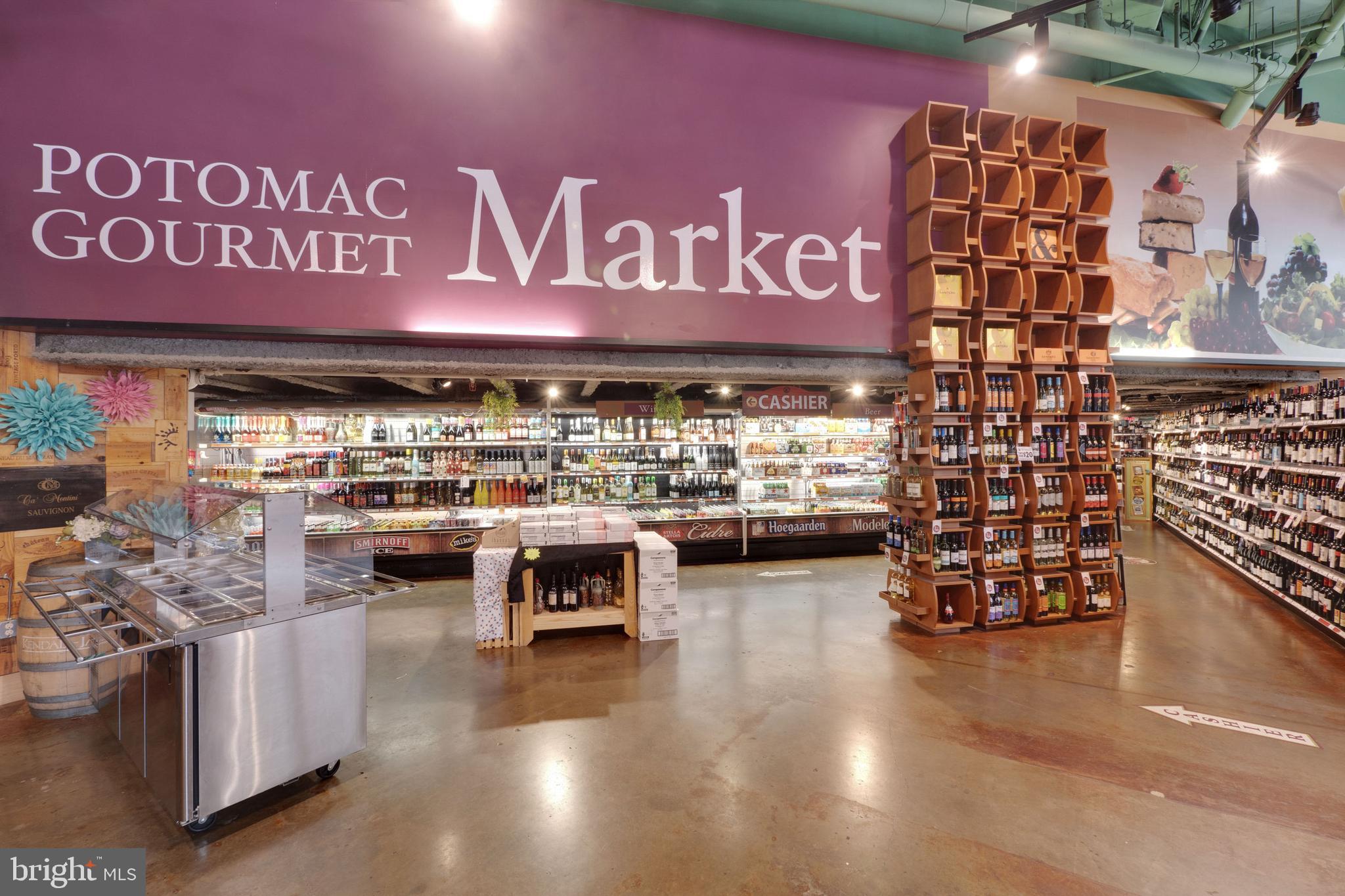 ONE NATIONAL HARBOR CONDOMINIUM - Residential Lease