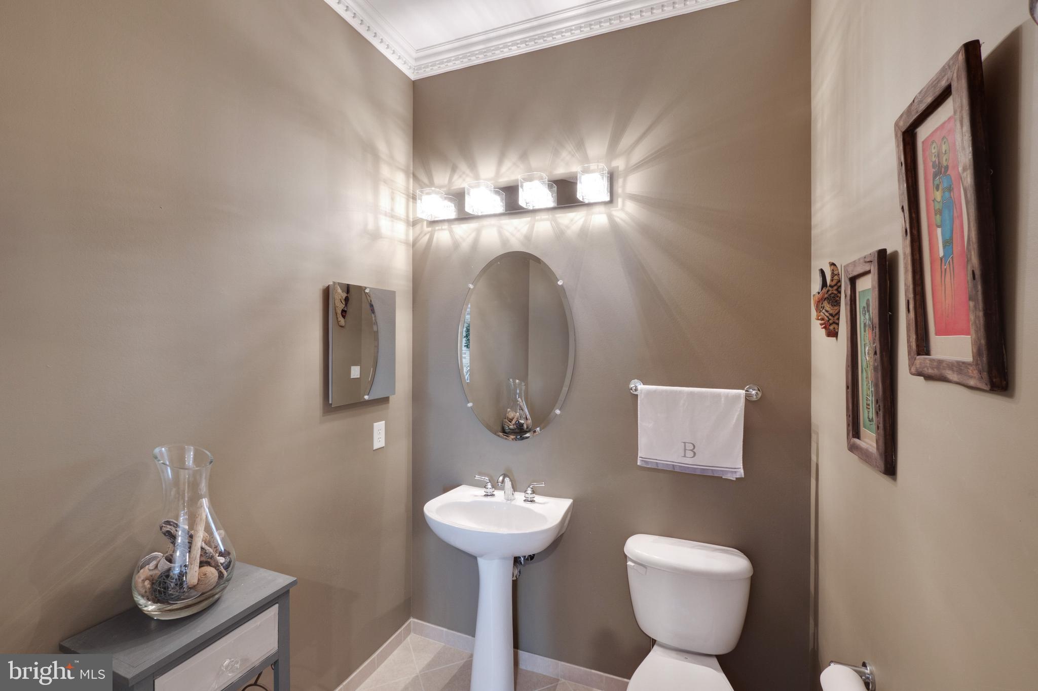 ONE NATIONAL HARBOR CONDOMINIUM - Residential Lease