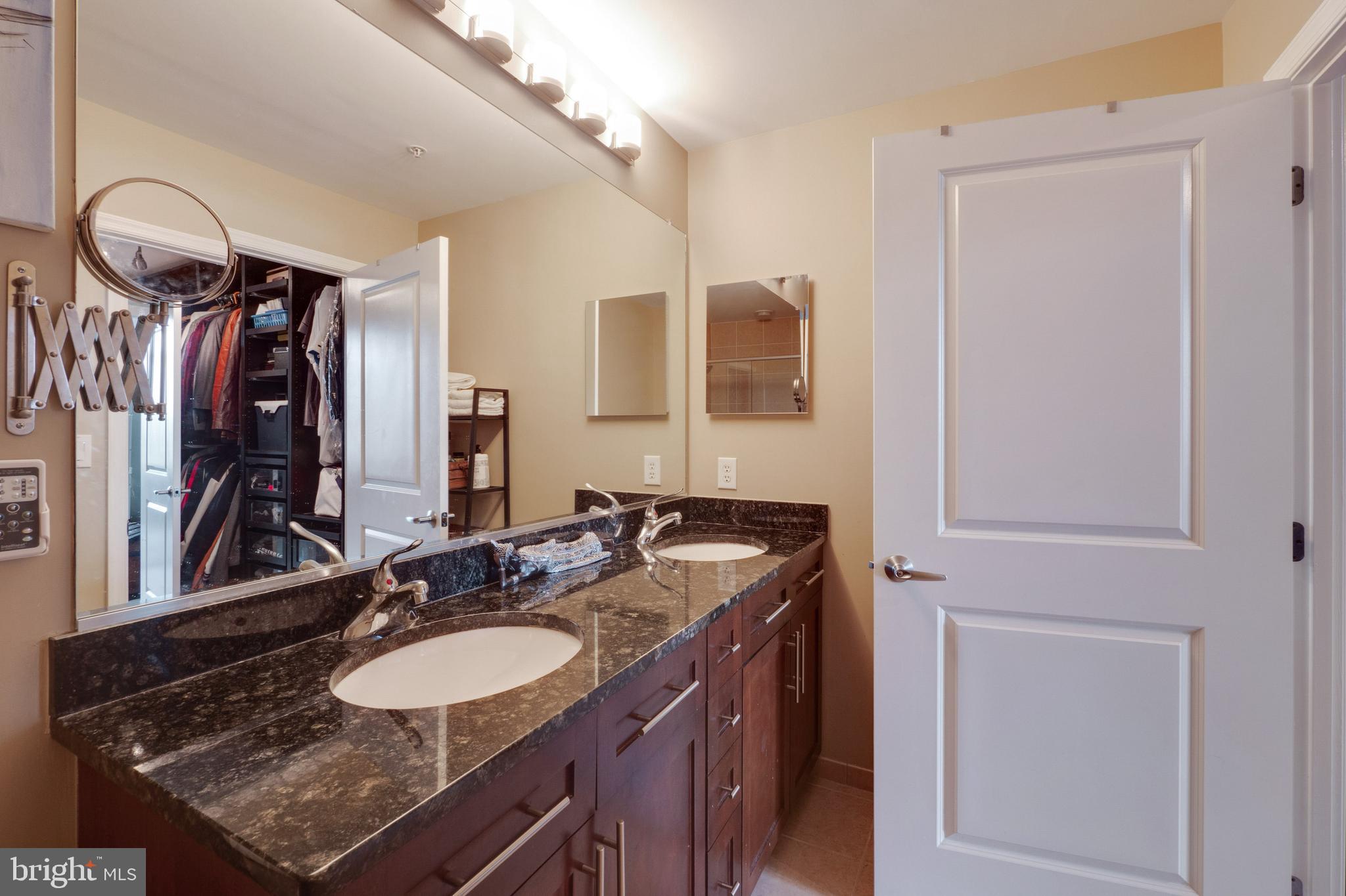 ONE NATIONAL HARBOR CONDOMINIUM - Residential Lease