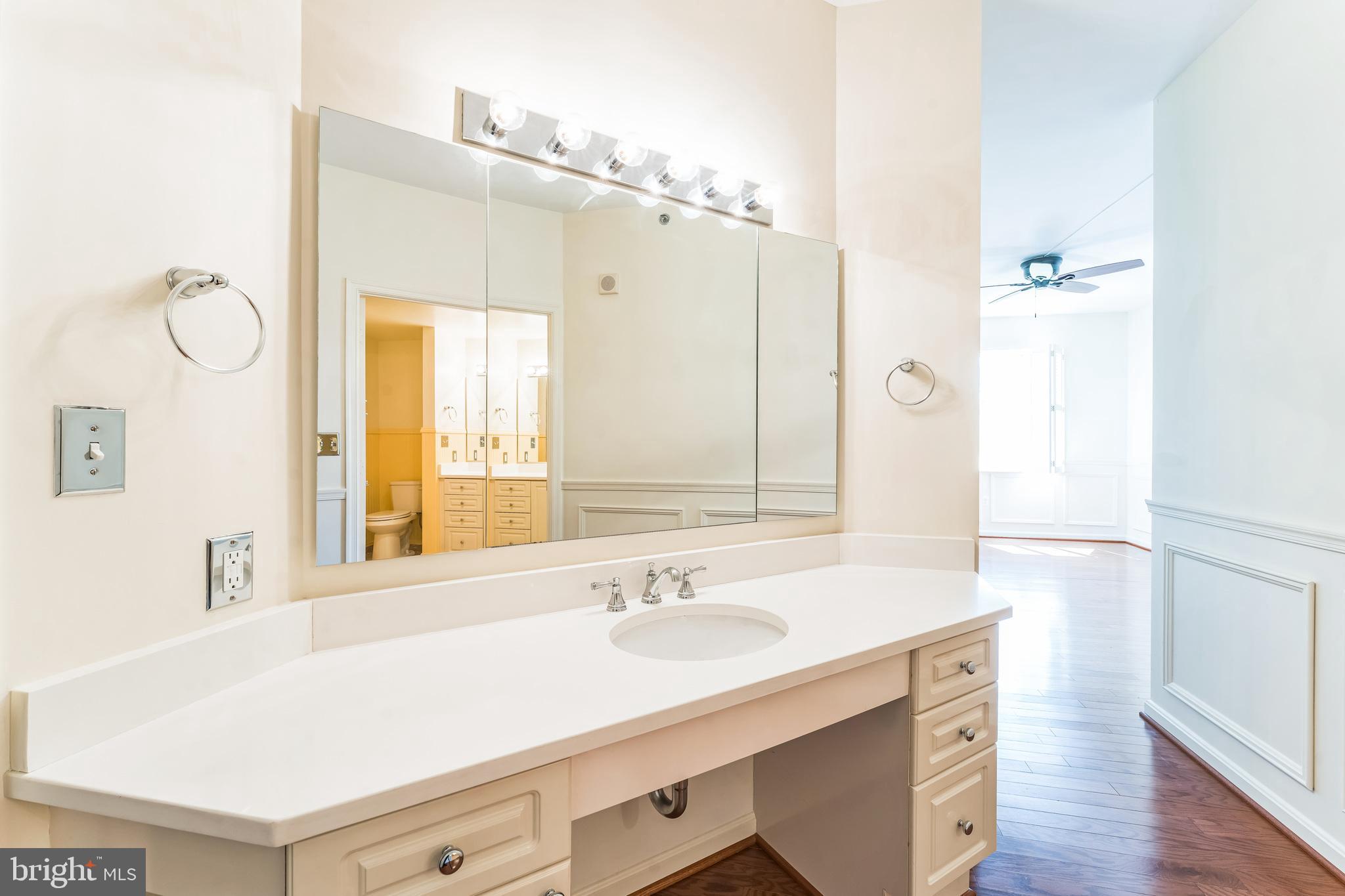 THE RESERVE AT HERITAGE HARBOUR - Residential Lease