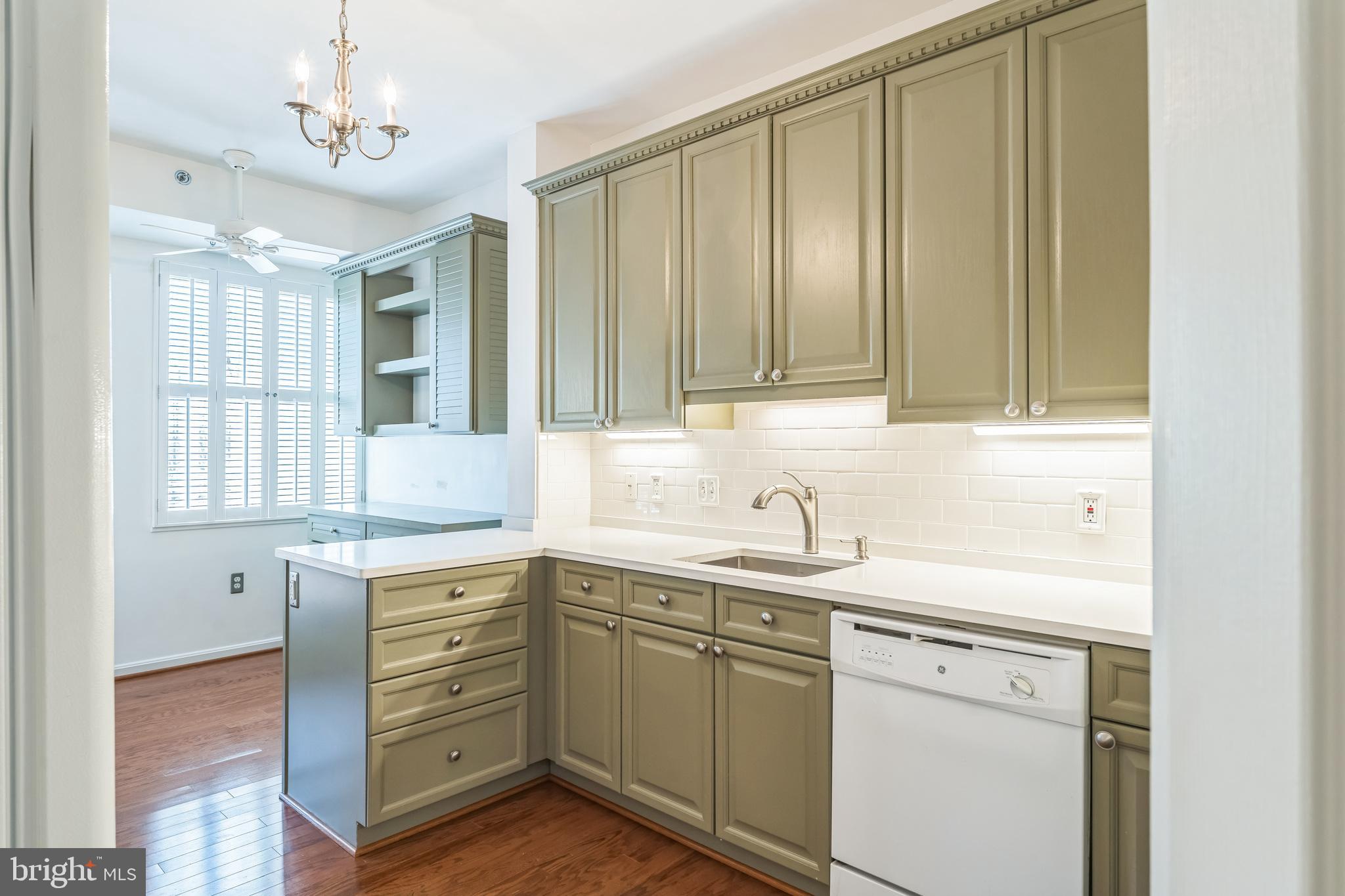 THE RESERVE AT HERITAGE HARBOUR - Residential Lease