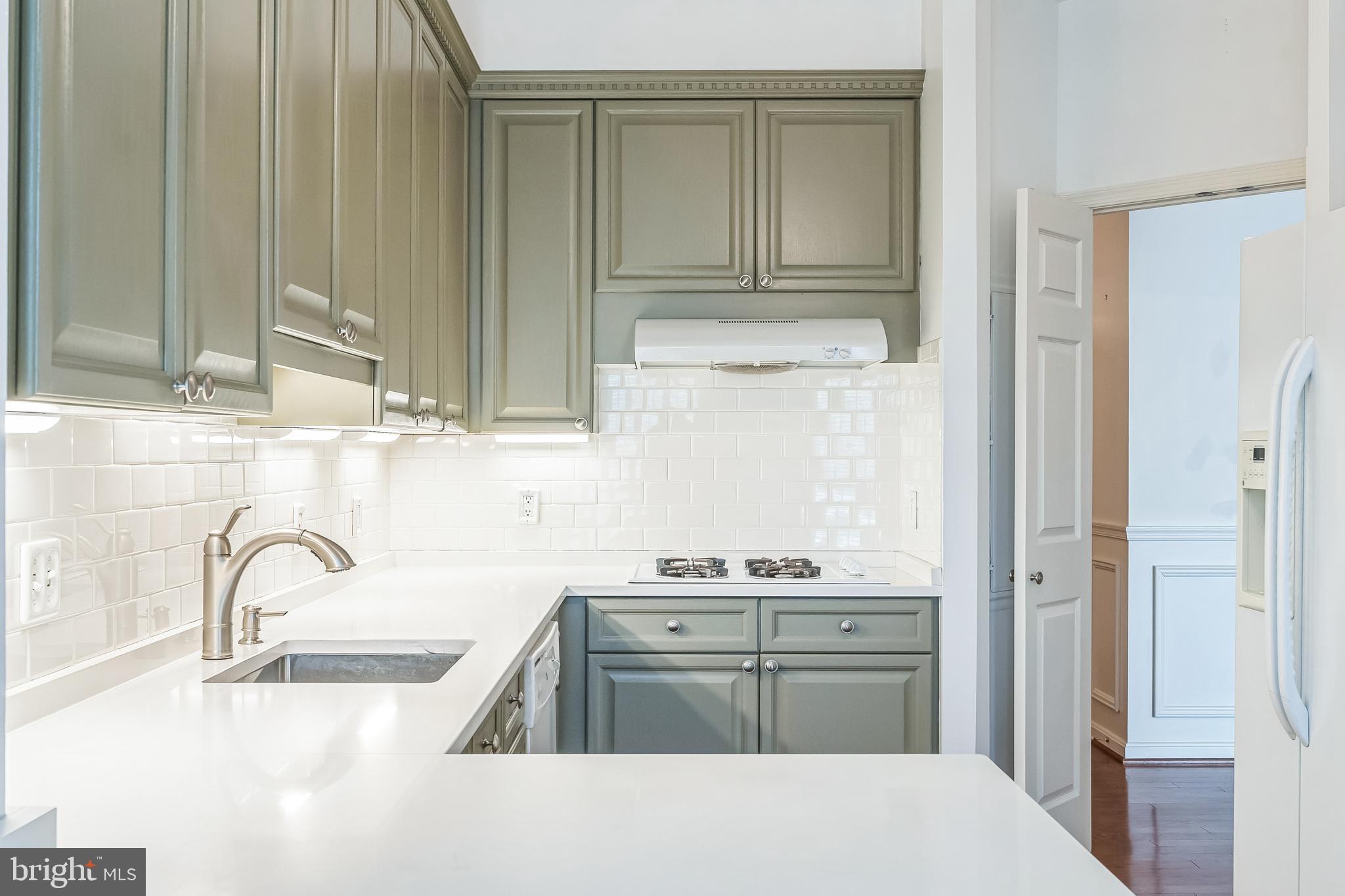 THE RESERVE AT HERITAGE HARBOUR - Residential Lease