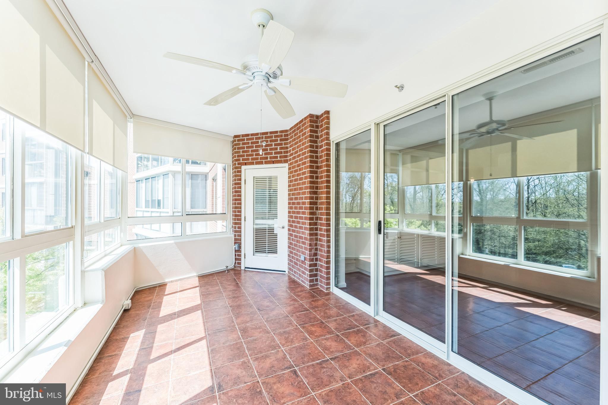 THE RESERVE AT HERITAGE HARBOUR - Residential Lease