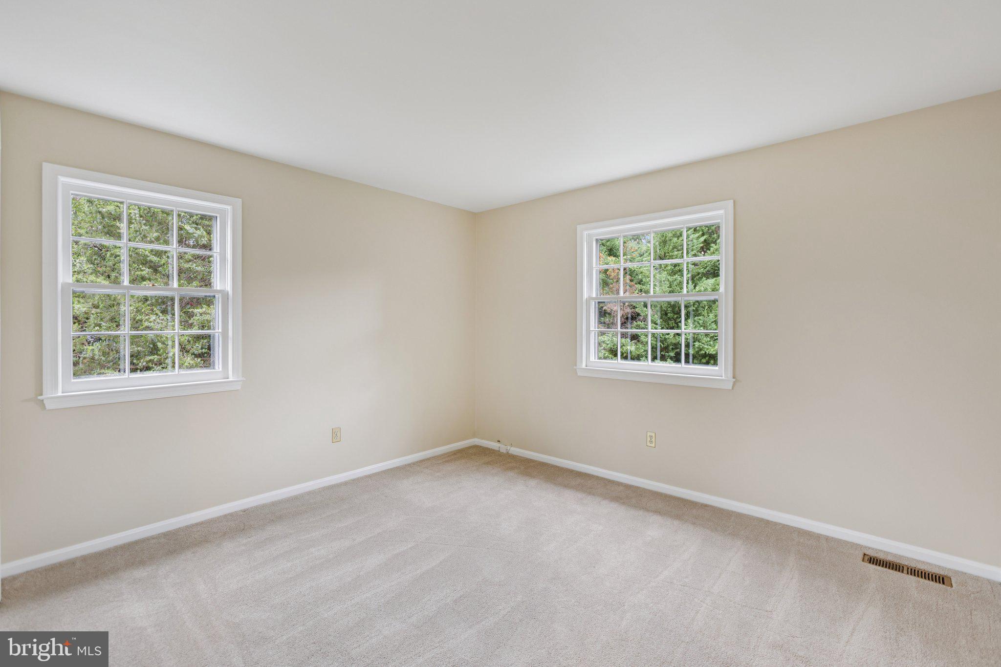 COUNTRY CLUB HILLS - Residential