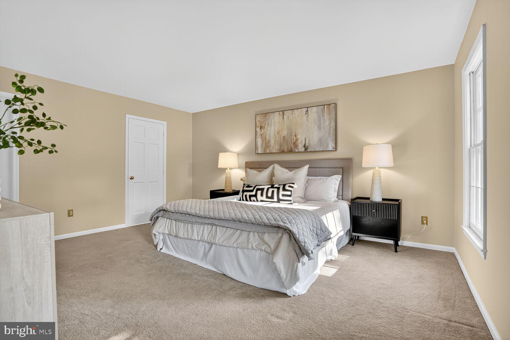 COUNTRY CLUB HILLS - Residential