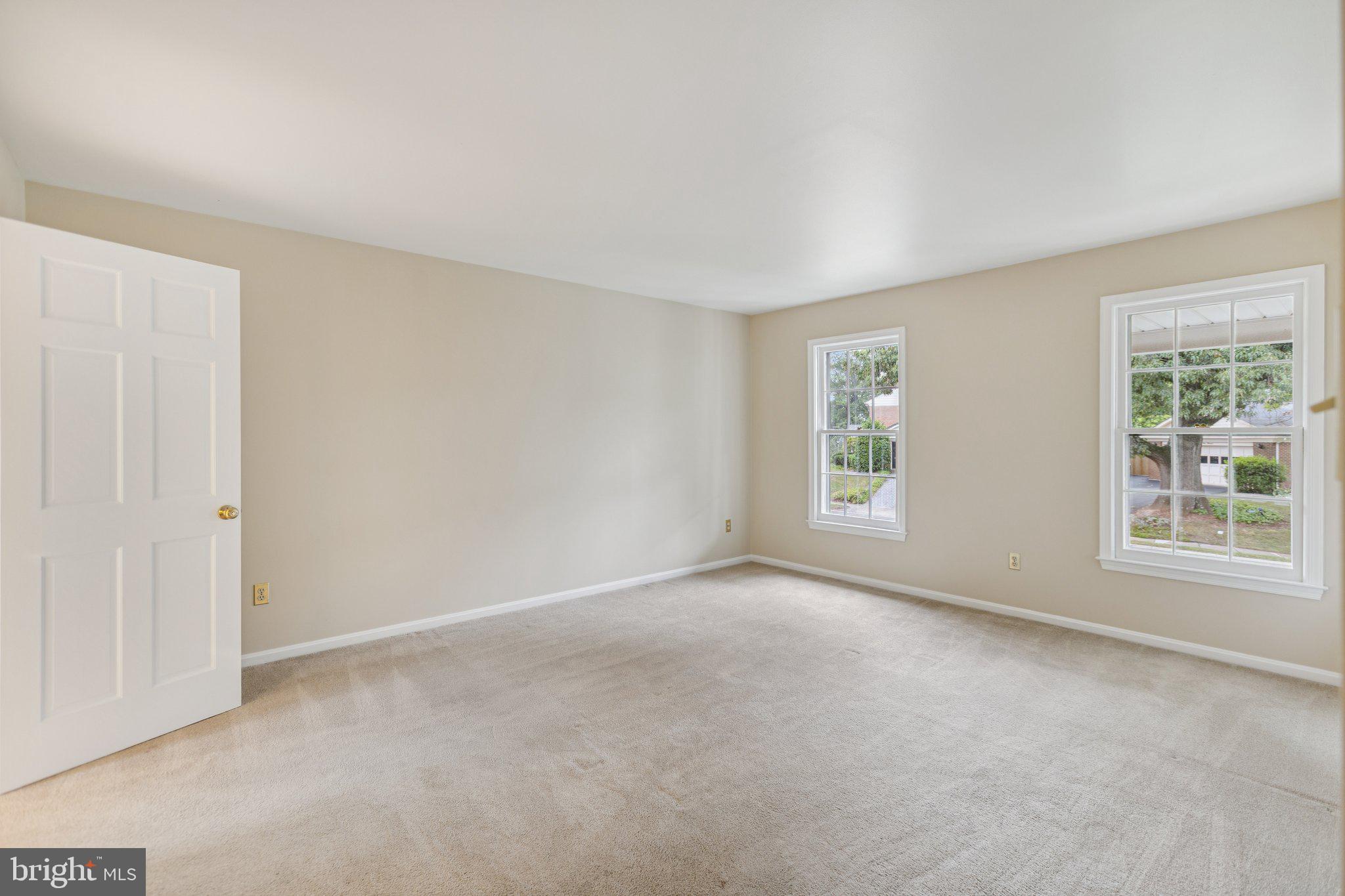 COUNTRY CLUB HILLS - Residential