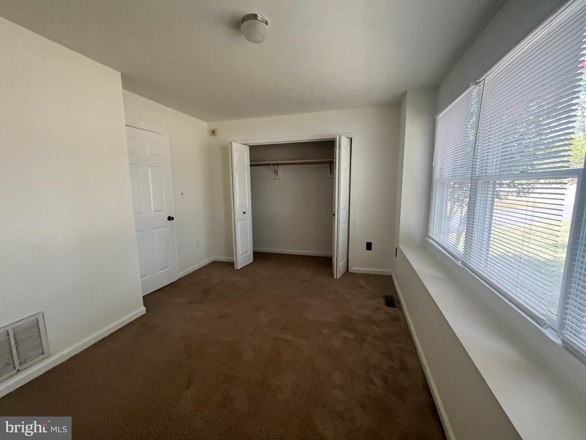 OPEQUON MEADOWS - Residential Lease